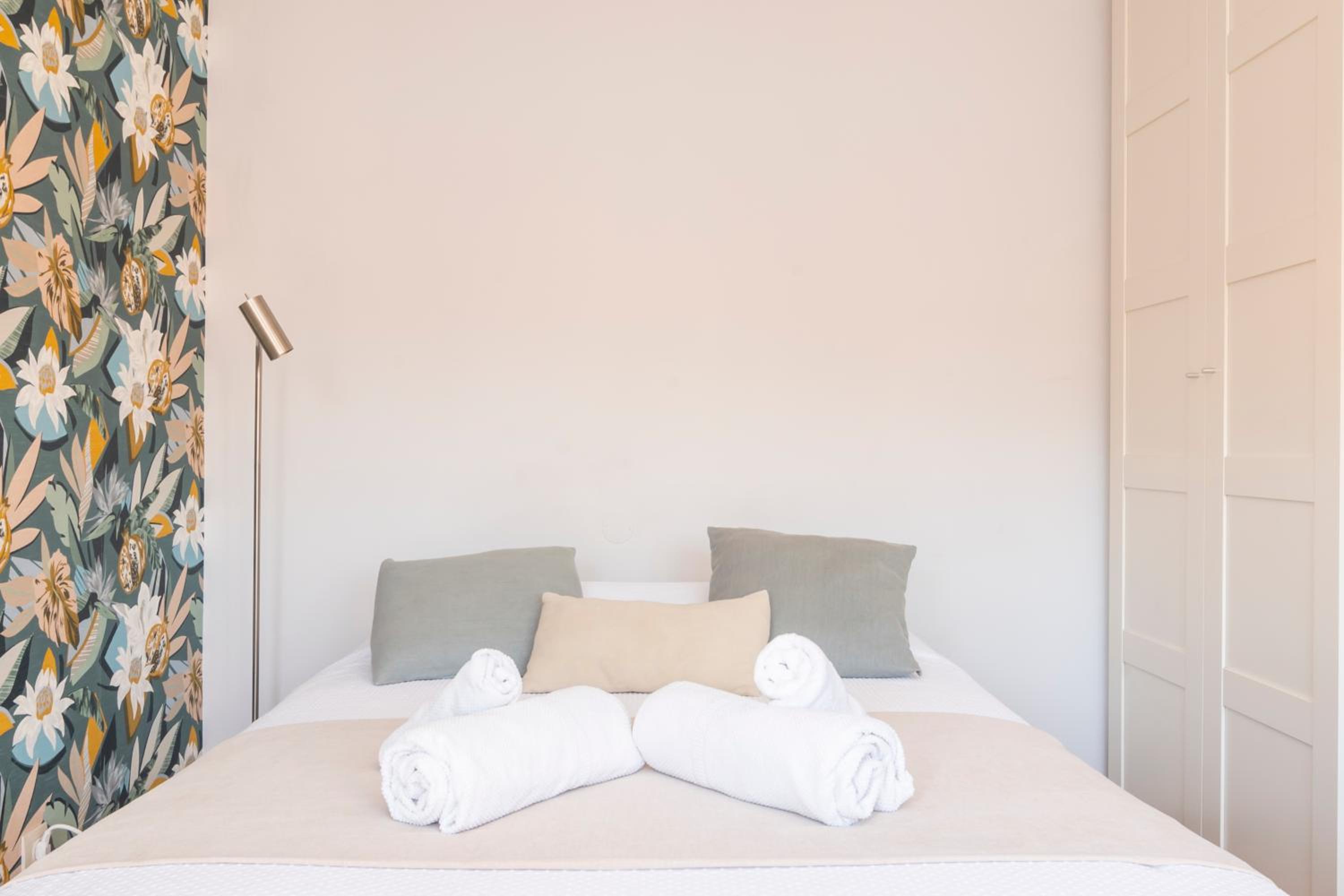 Studio Apartment with Sea View photo 1