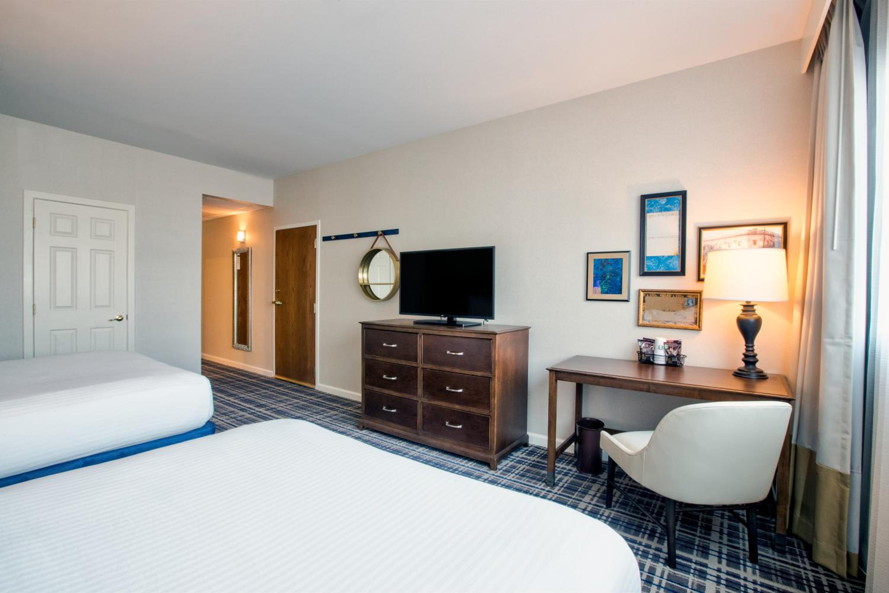 Double Room with Two Double Beds - Photo 5