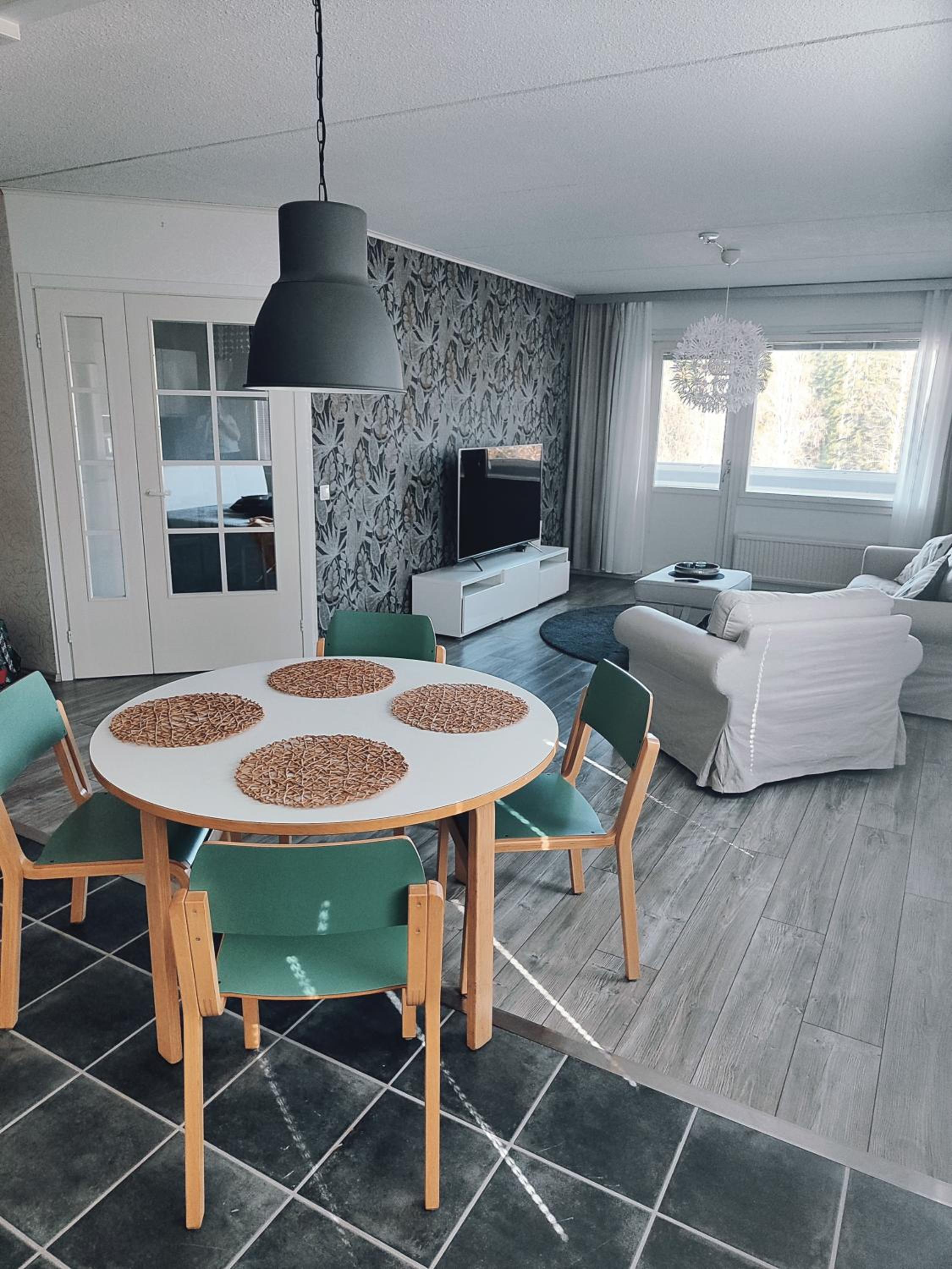 Two-Bedroom Apartment With Balcony photo 2