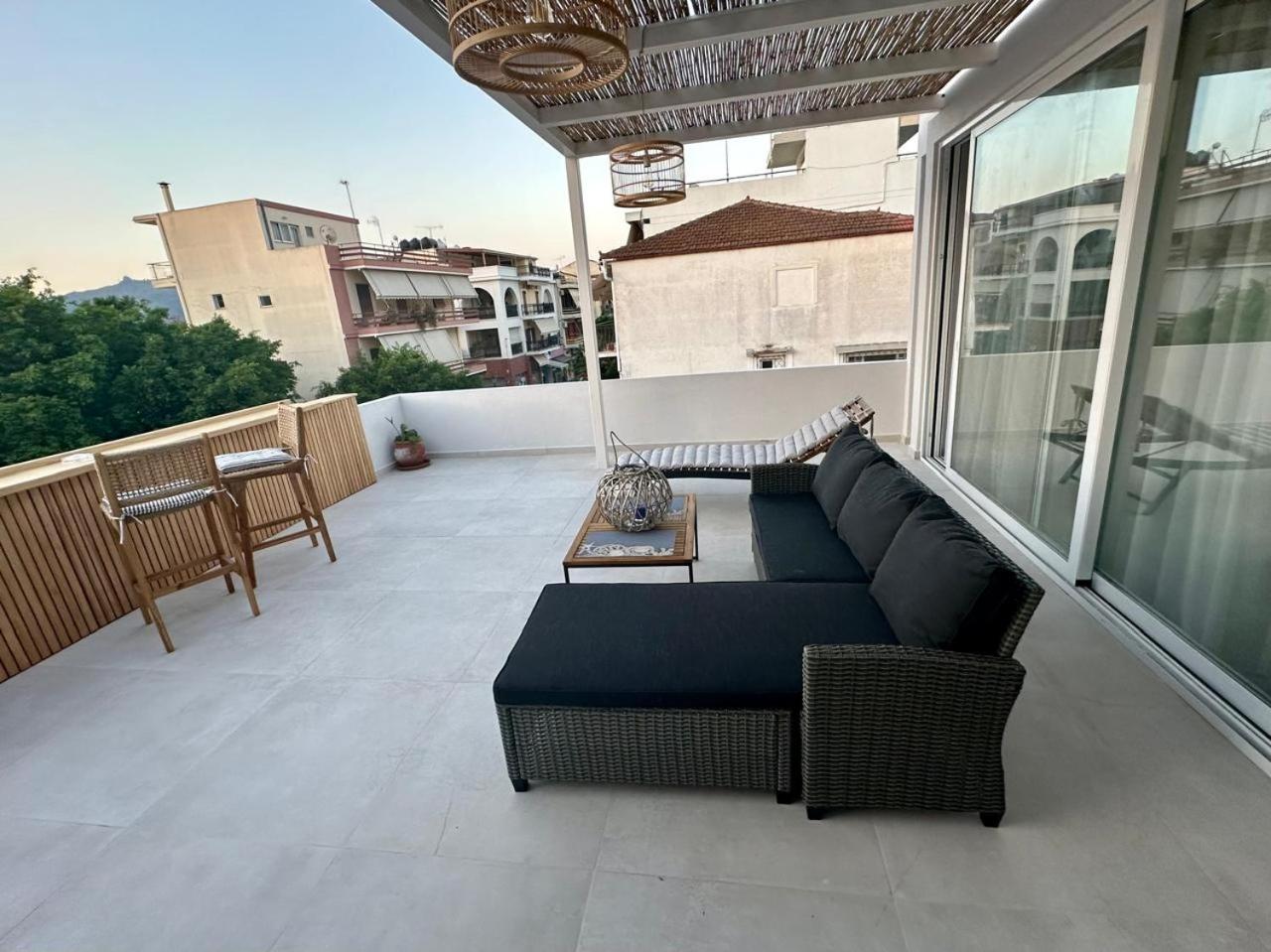 Deluxe Double Room with Balcony and Sea View photo 2