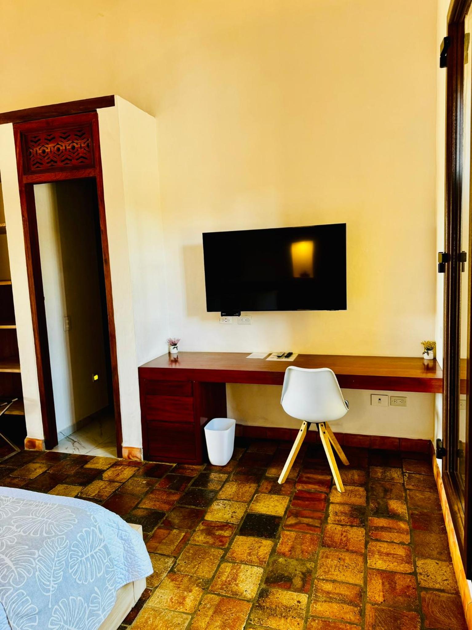 Superior Double Room with City View photo 2