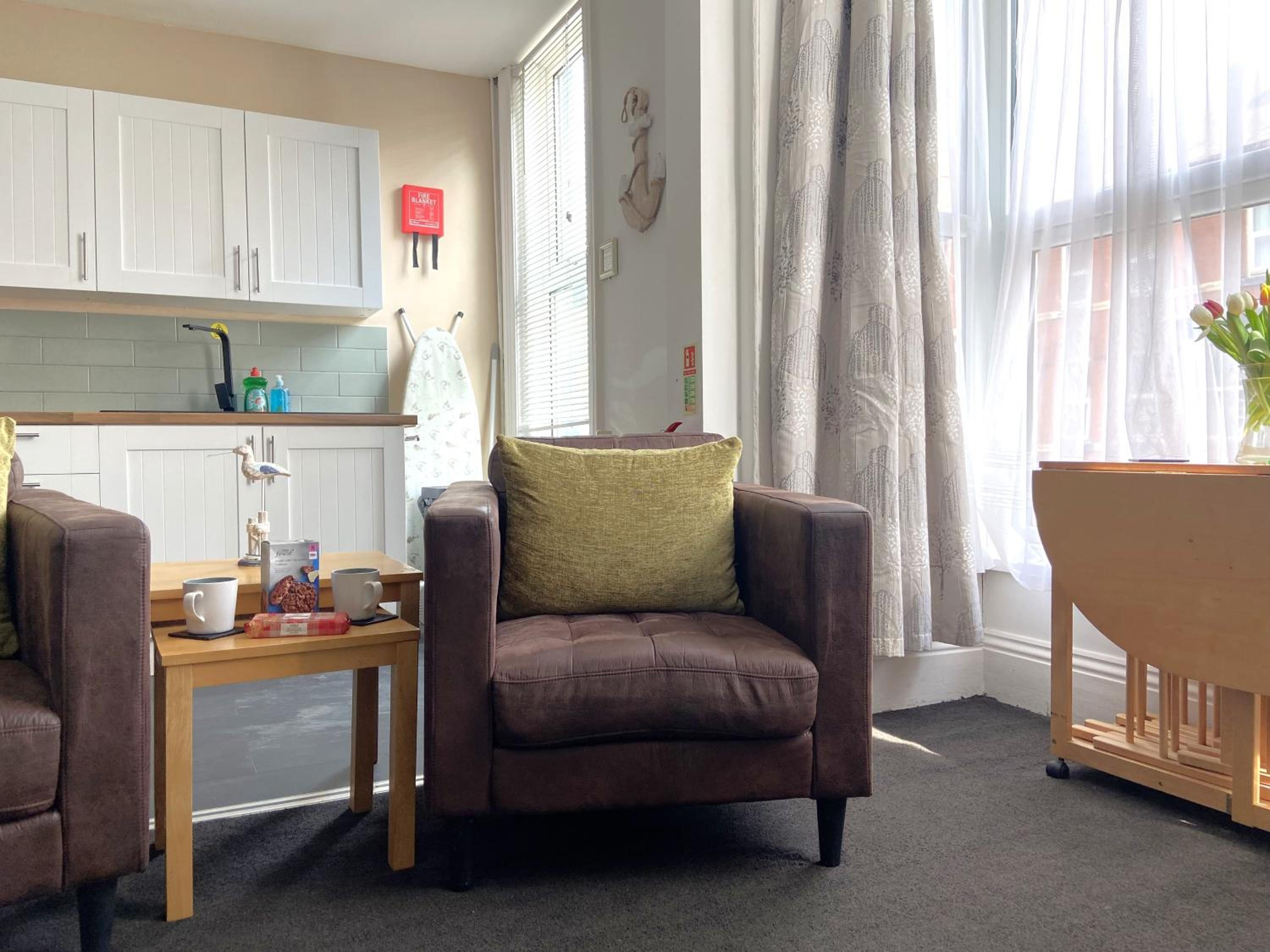 Apartment photo 2