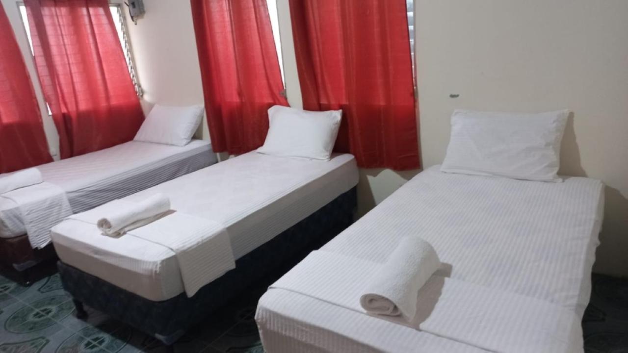 Single Bed in Mixed Dormitory Room photo 1
