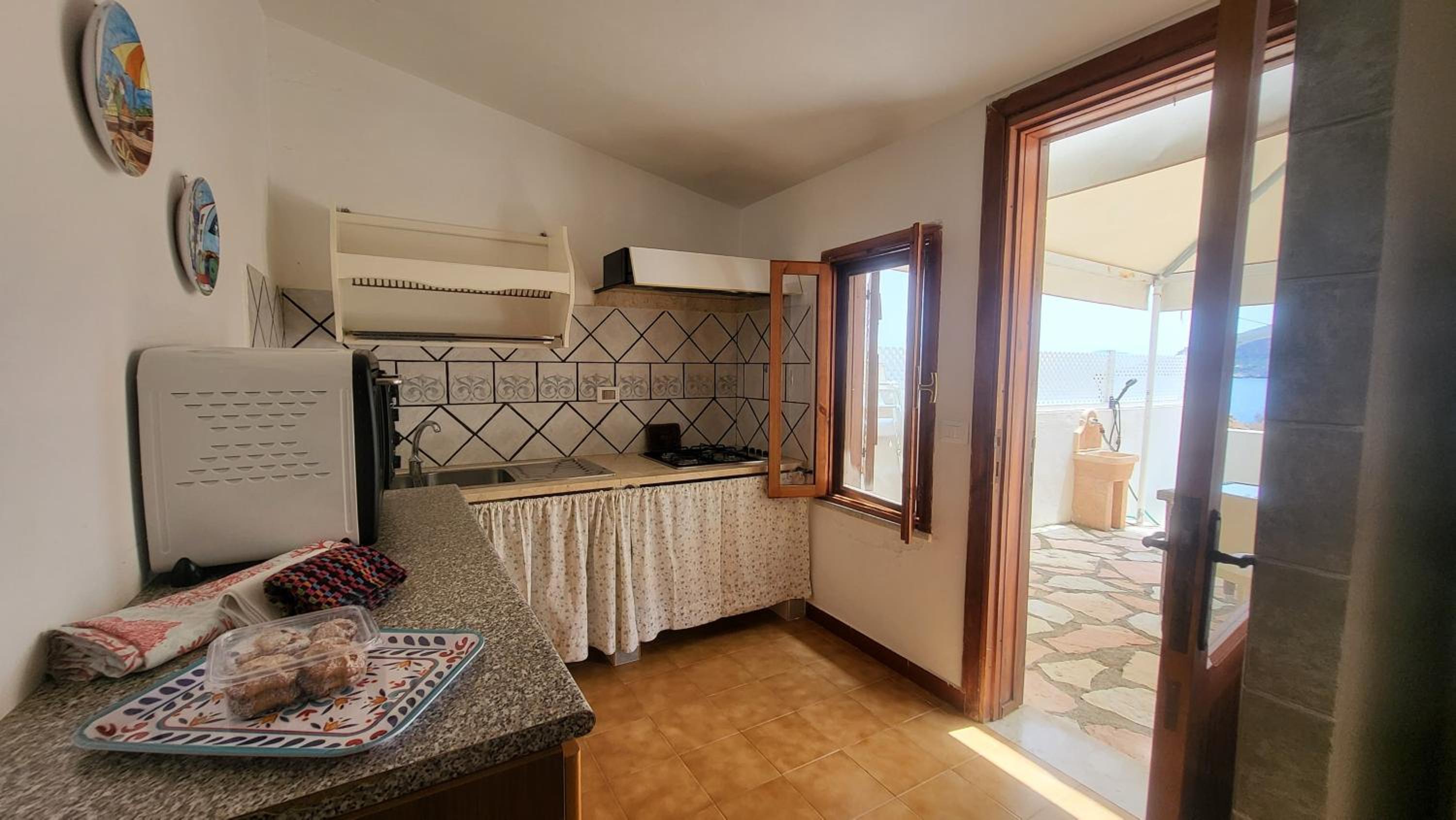 Two-Bedroom House photo 2