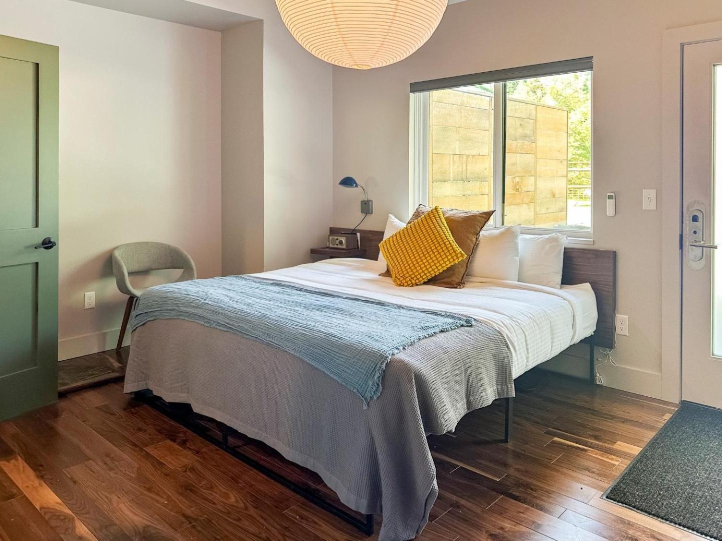 King Room - Disability Access