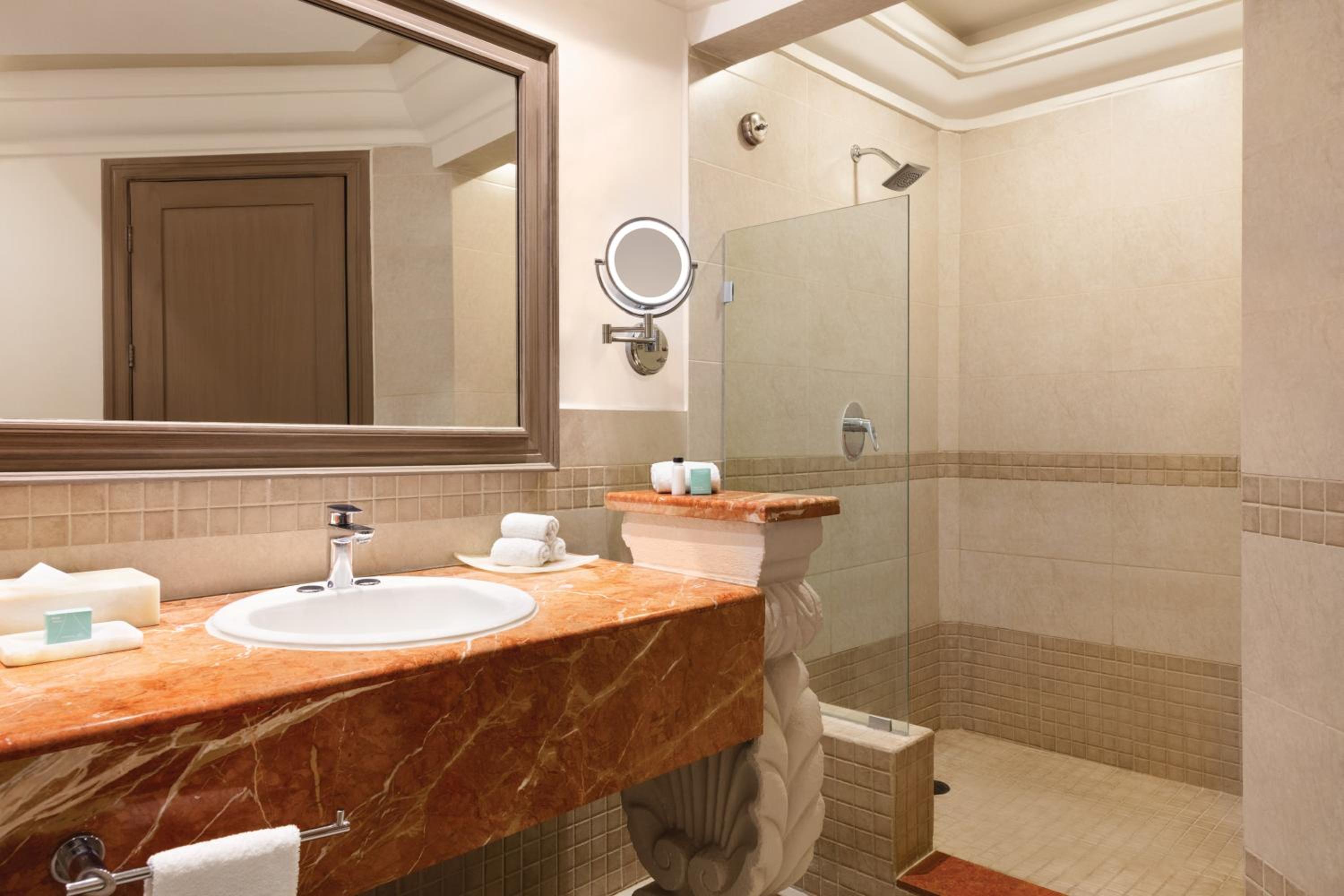 Junior suite 2 Queen beds - Photo 6