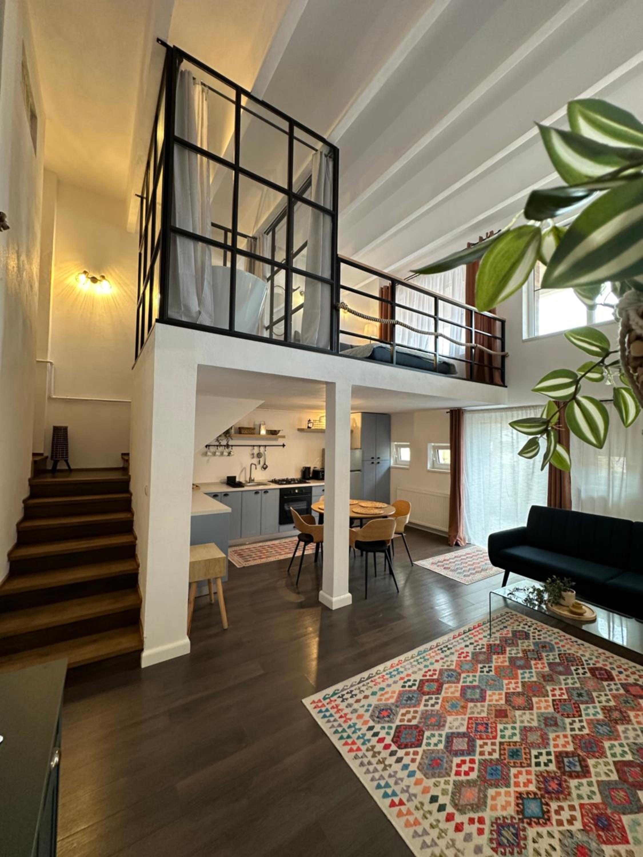 One-Bedroom Apartment with Terrace photo 1