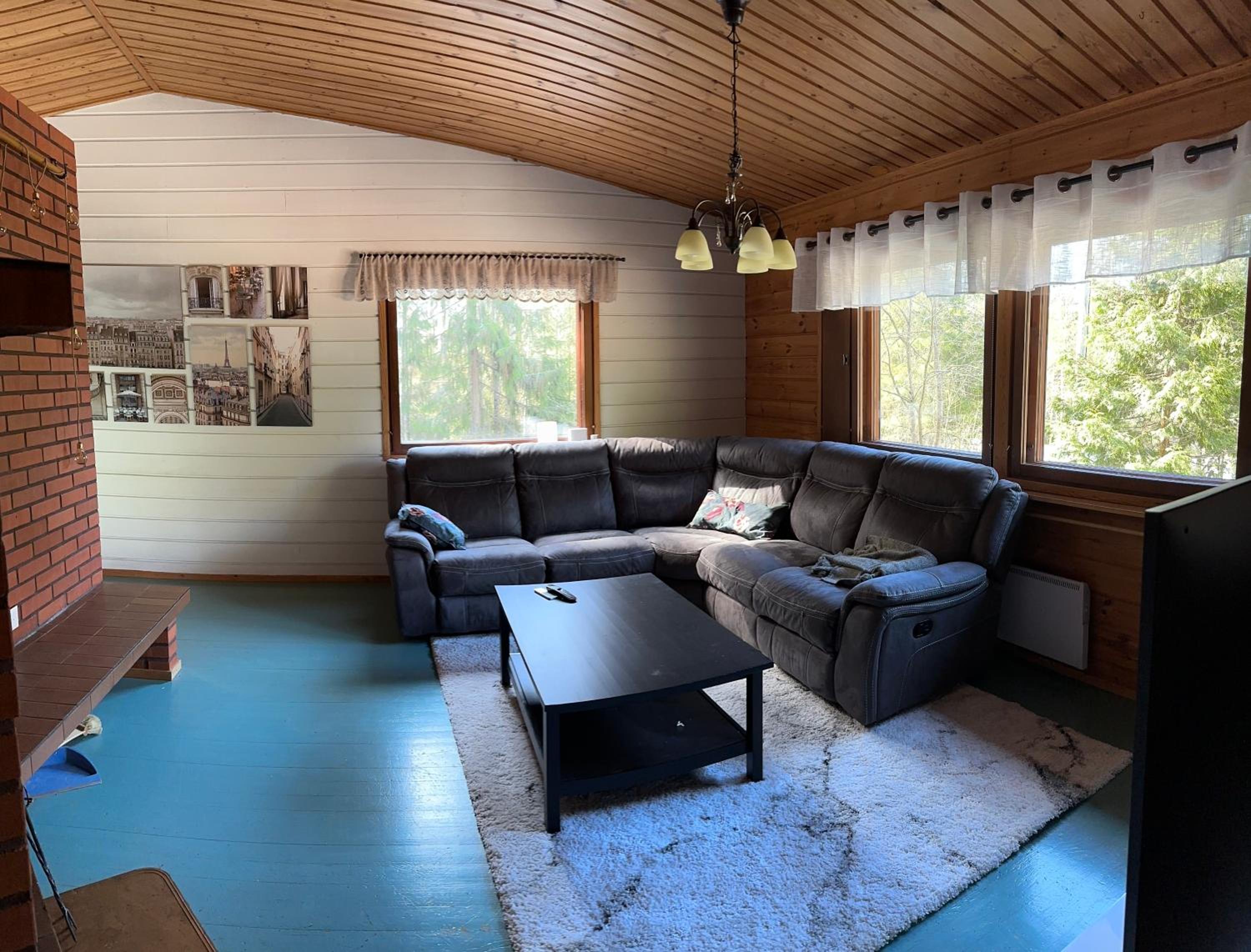 Villa photo 2