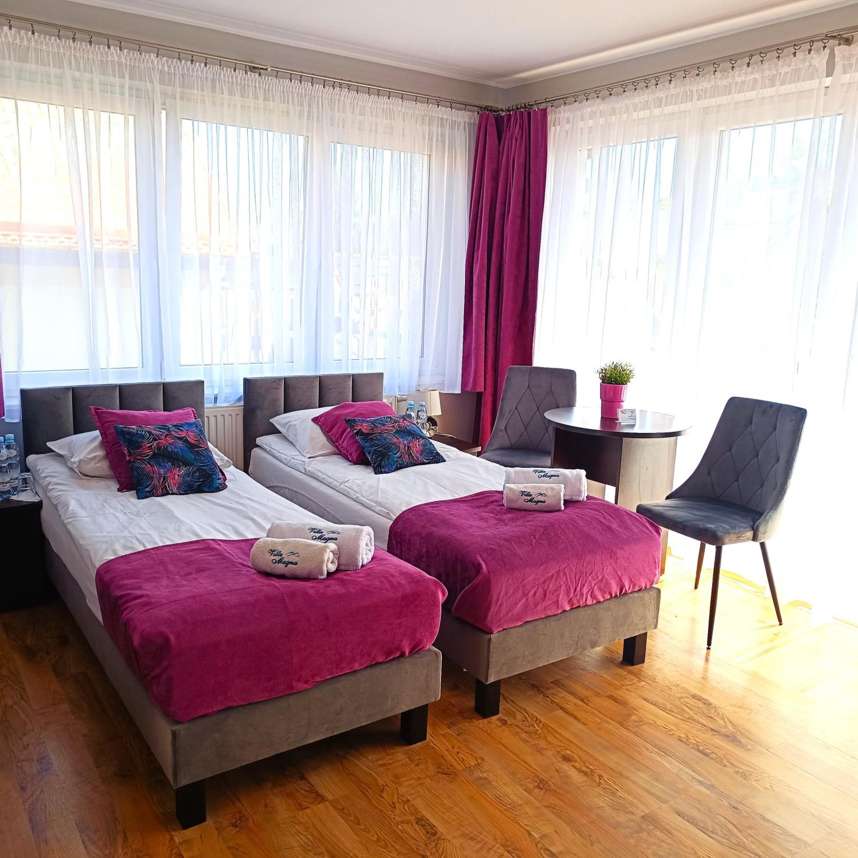 Triple Room - Photo 8