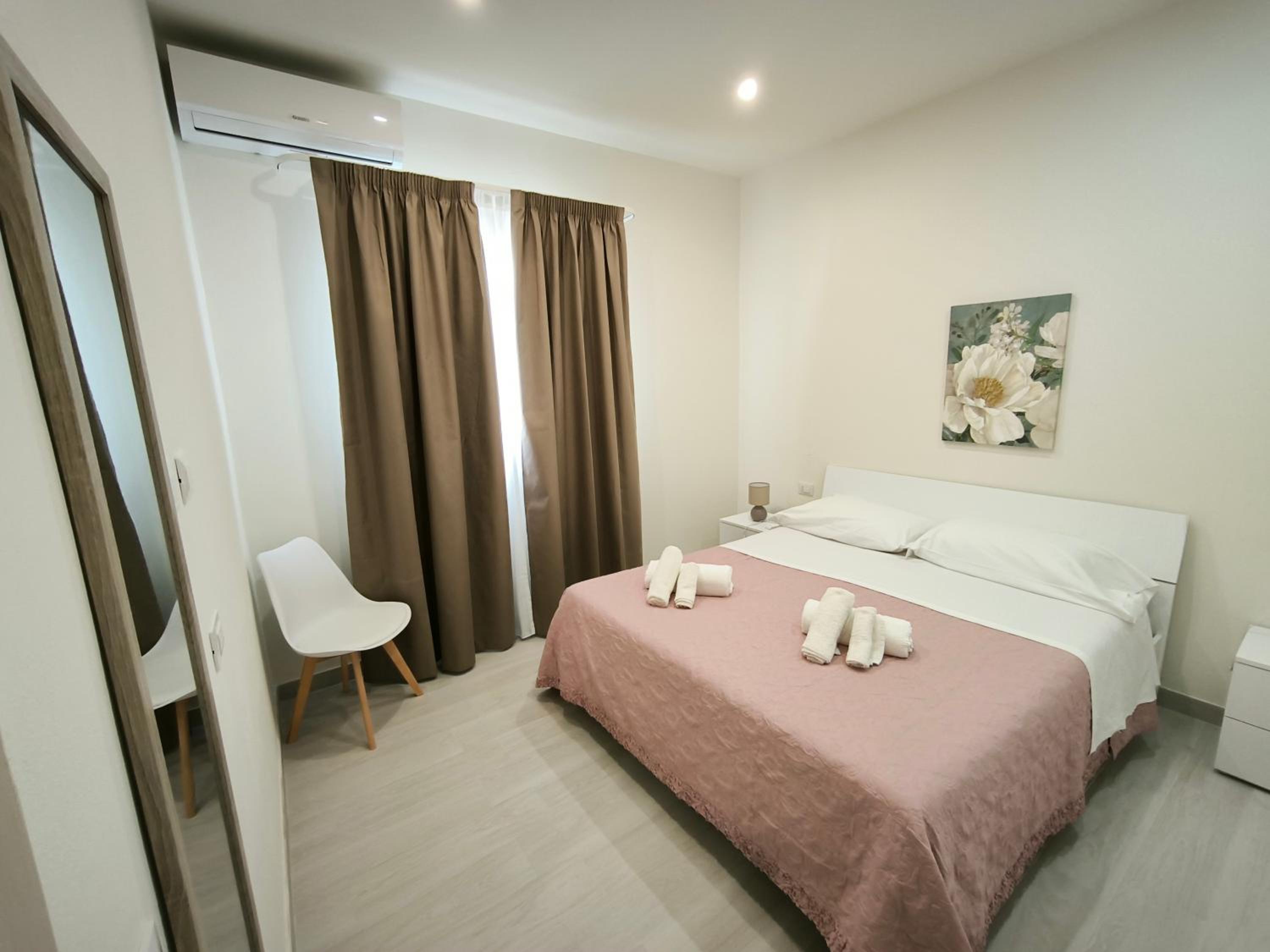 Apartment with Garden View photo 3