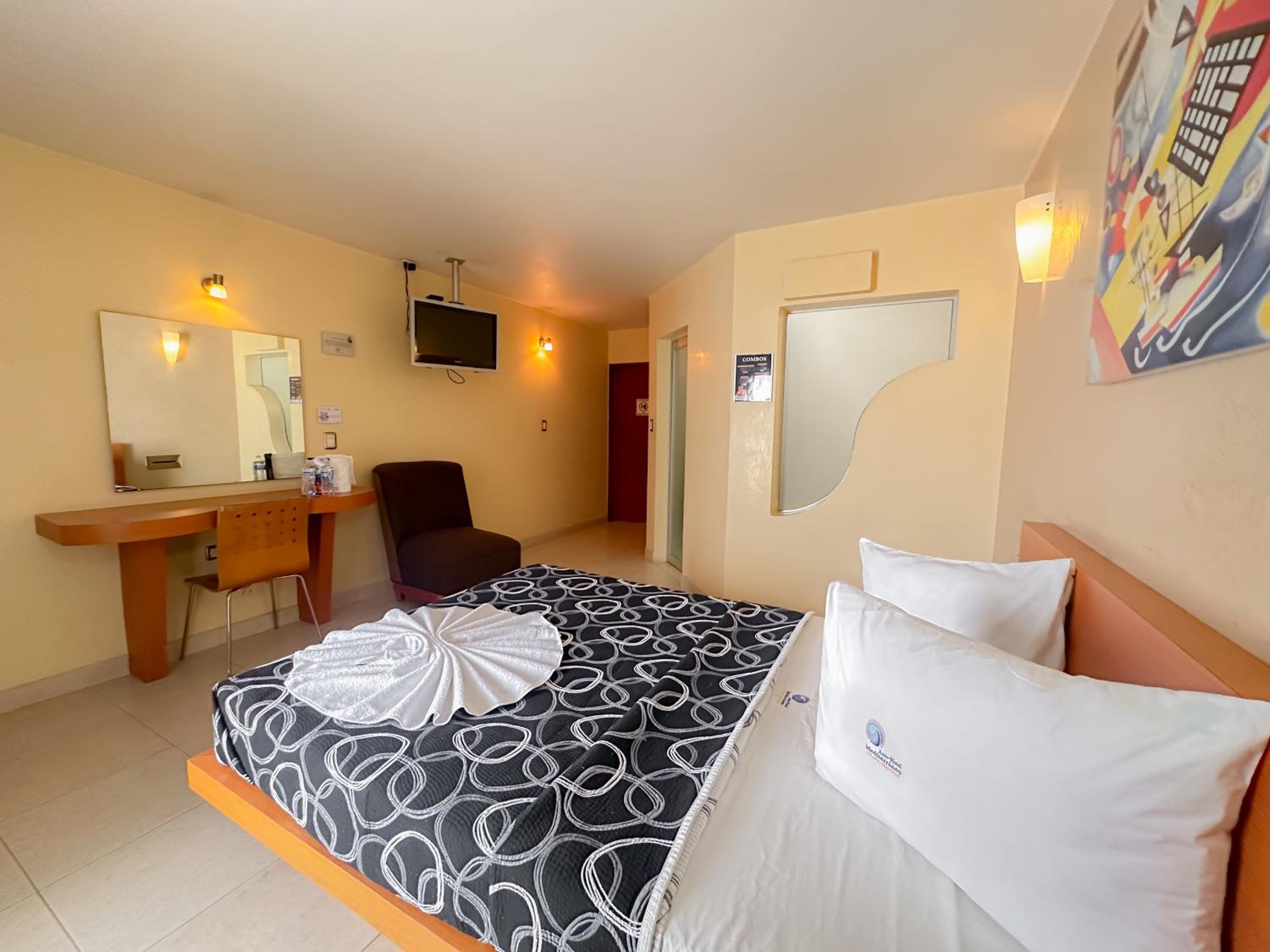 Standard Double Room photo 3