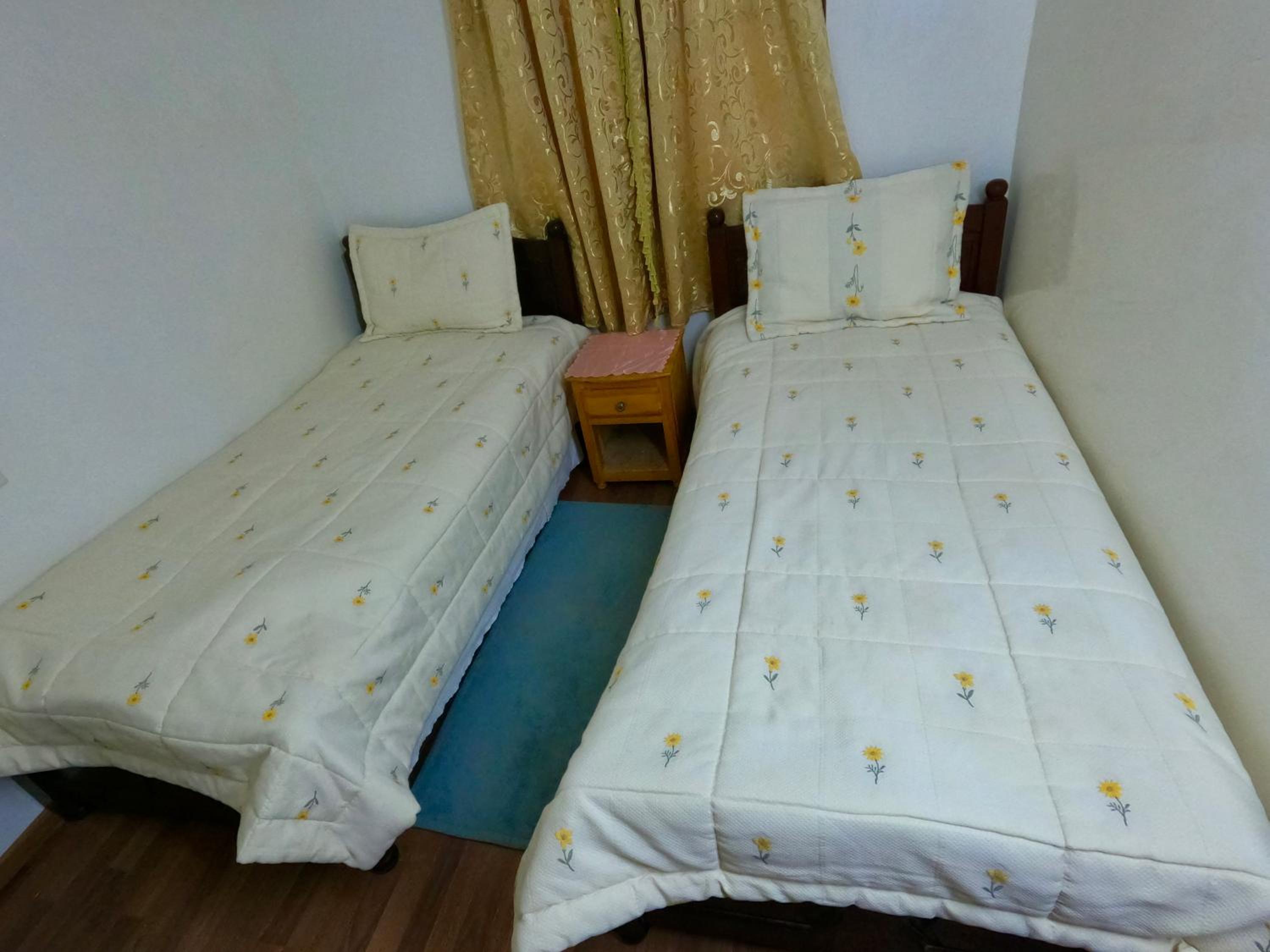 Deluxe Suite with Sea View - Photo 10