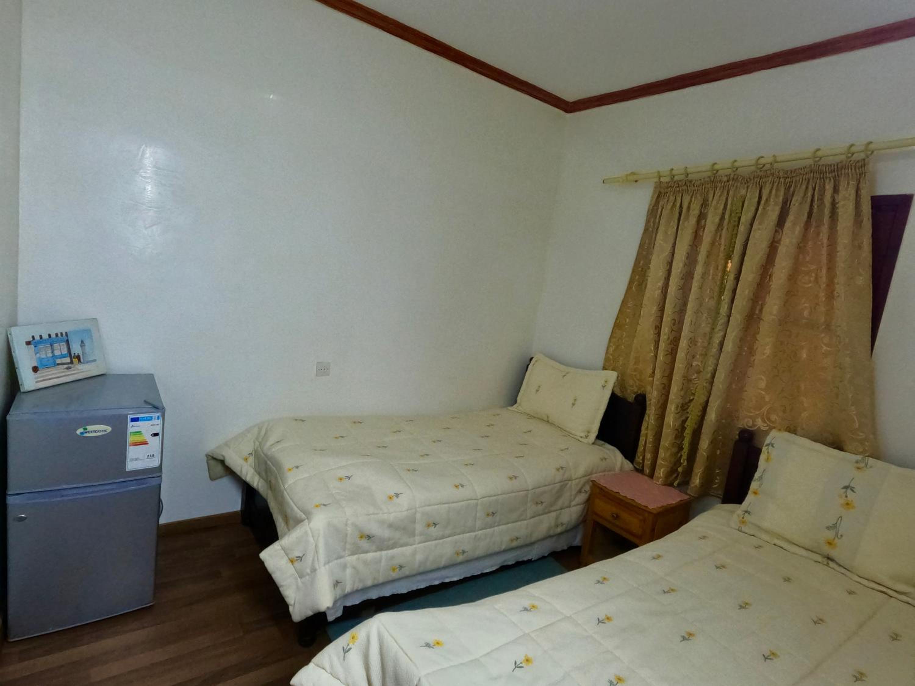Deluxe Suite with Sea View - Photo 1