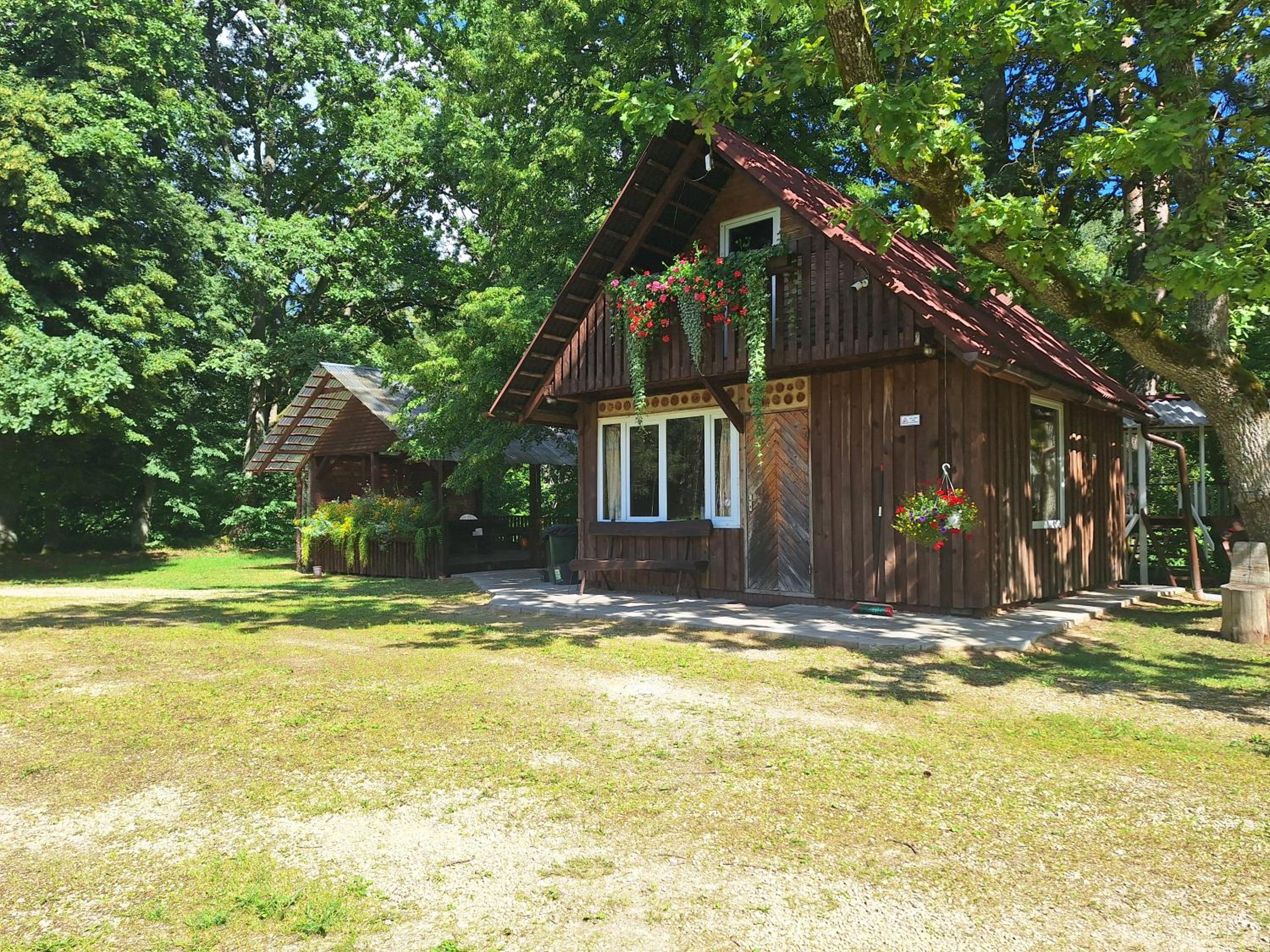 One-Bedroom House photo 1
