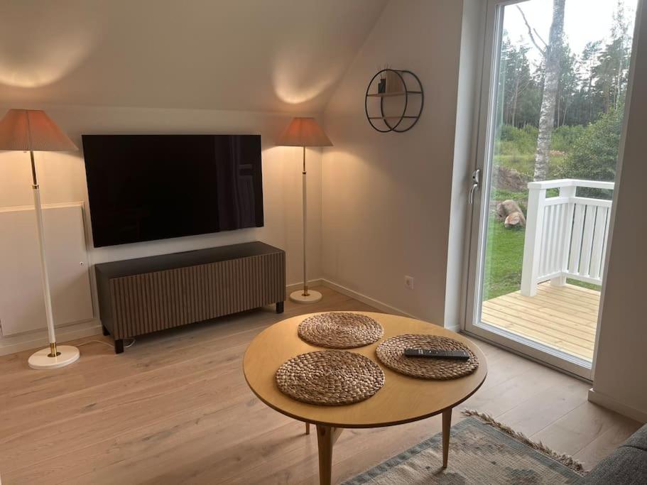 Two-Bedroom House photo 2