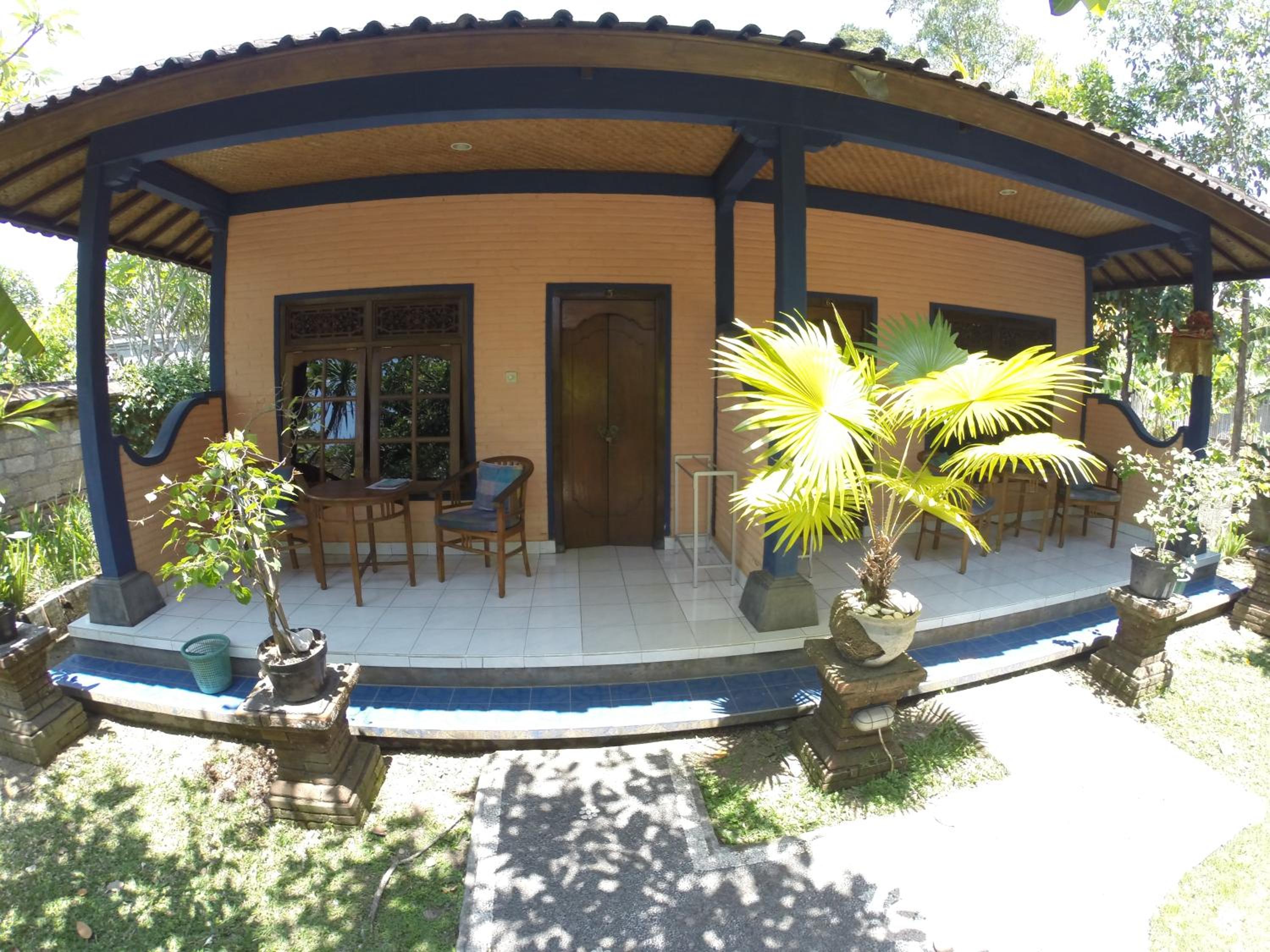 Standard Double or Twin Room with Fan - Photo 15