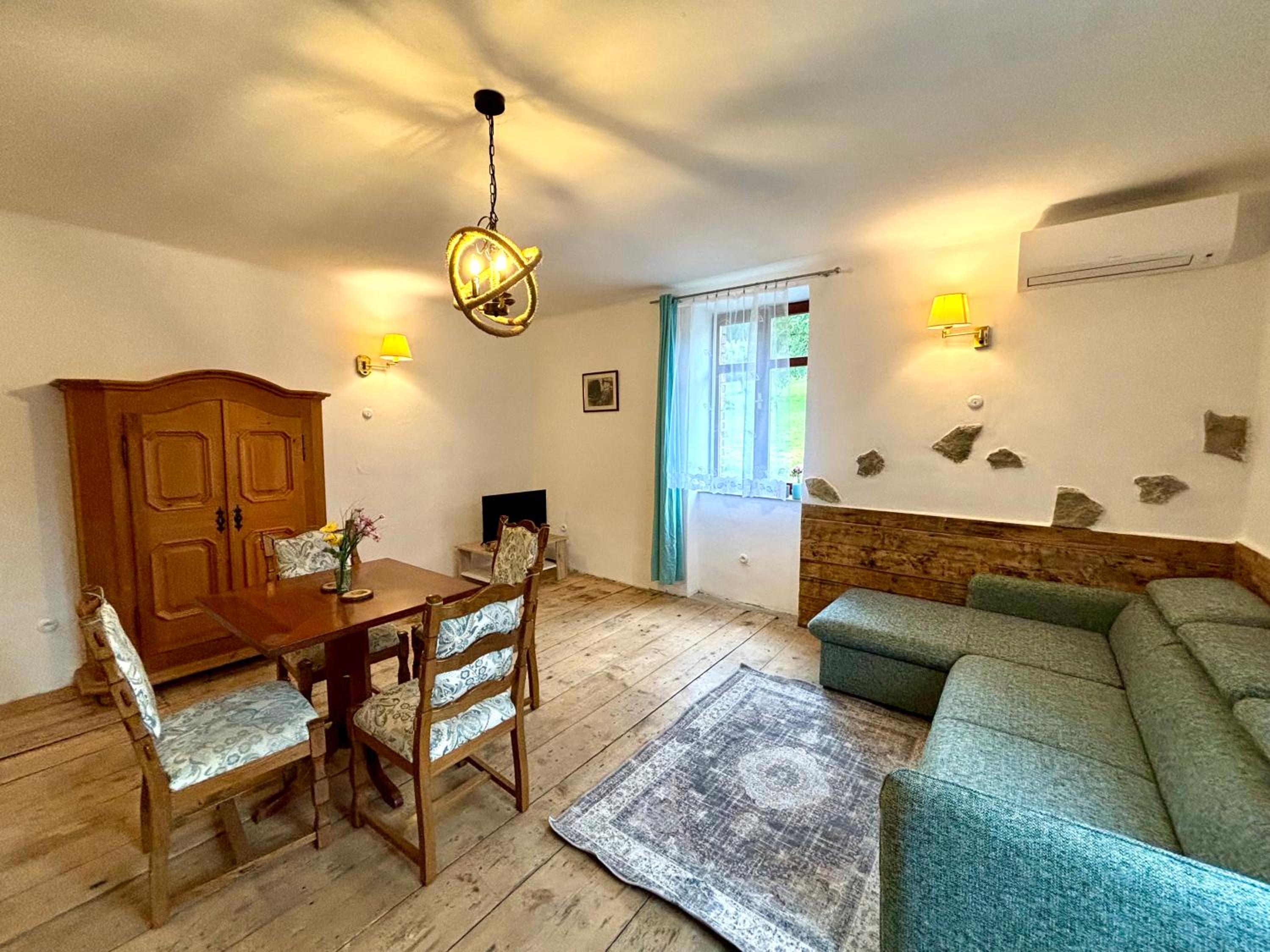 Apartment - Ground Floor photo 2