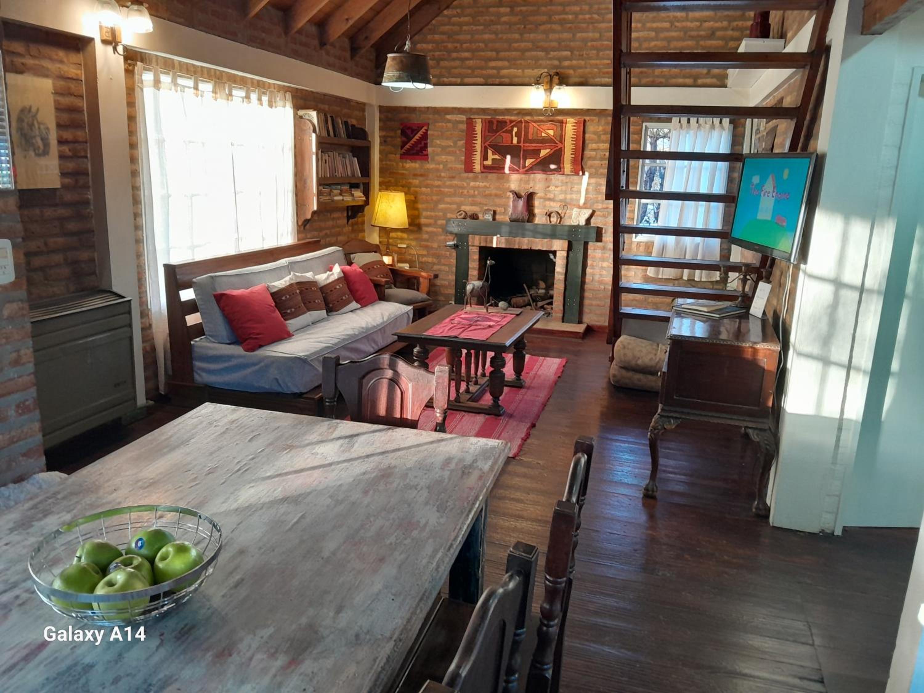 Three-Bedroom House photo 1