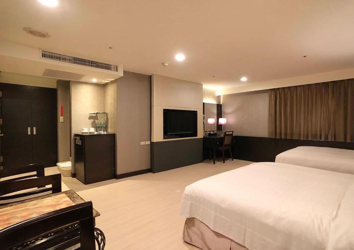 Superior Twin Room photo 2