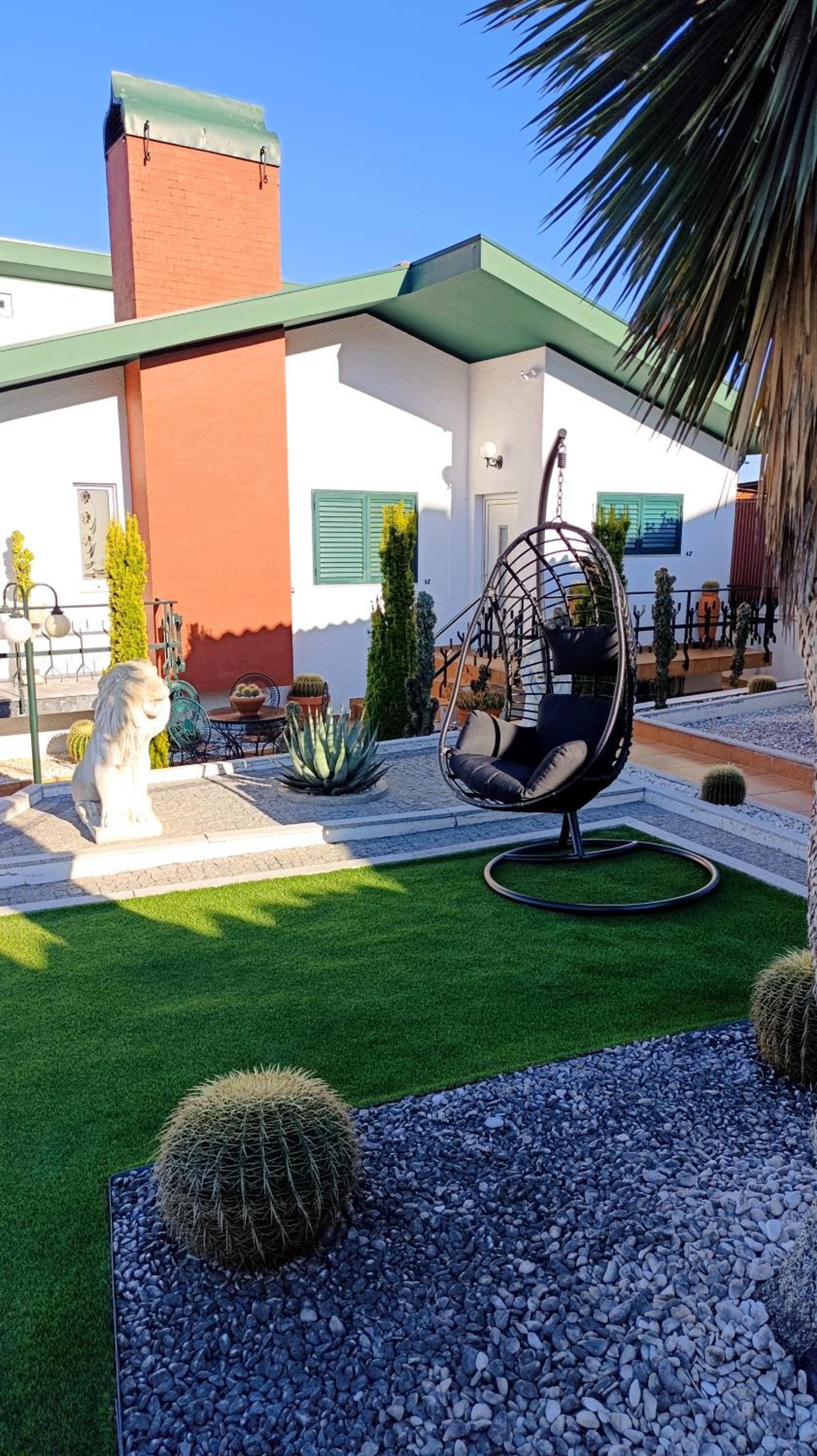 Villa photo 2