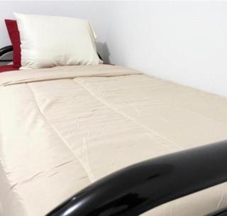 Single Bed In Dormitory Room photo 2
