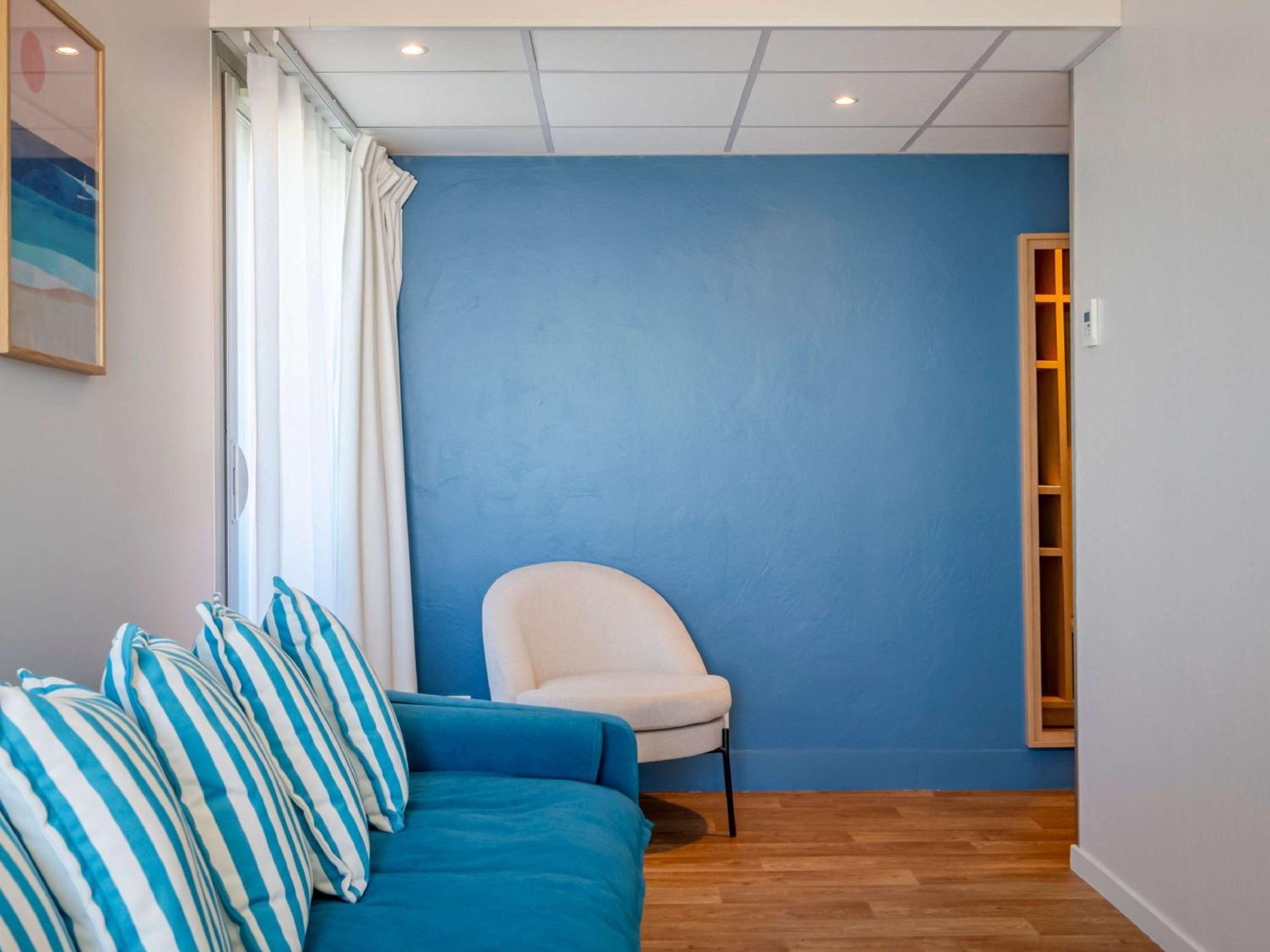 Family Room with Terrace and Sea View - Photo 1
