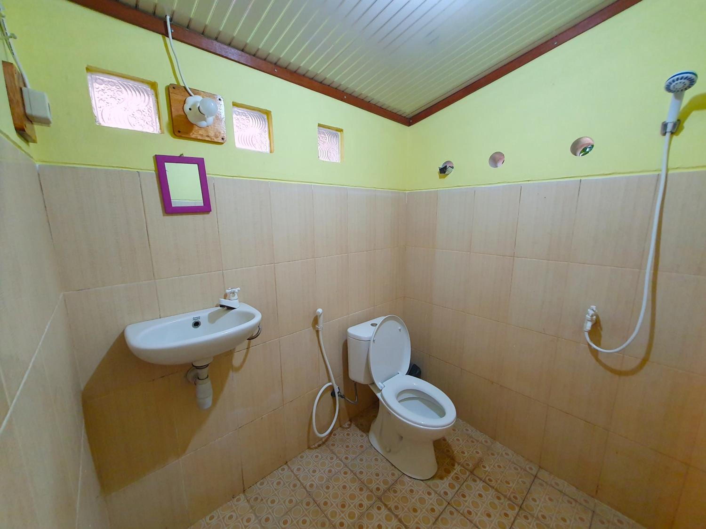 Superior Bungalow - Photo 9