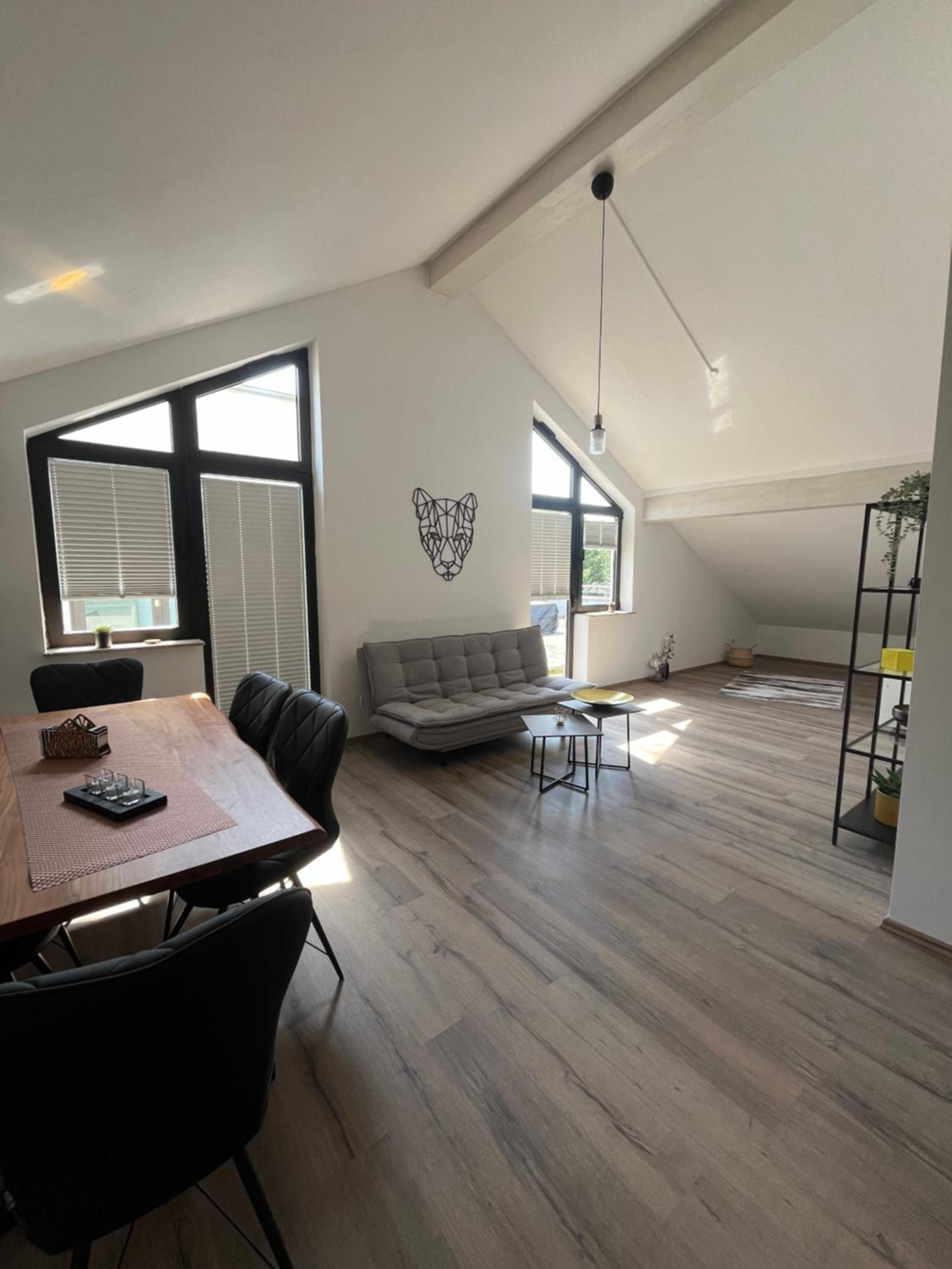 One-Bedroom Apartment photo 2