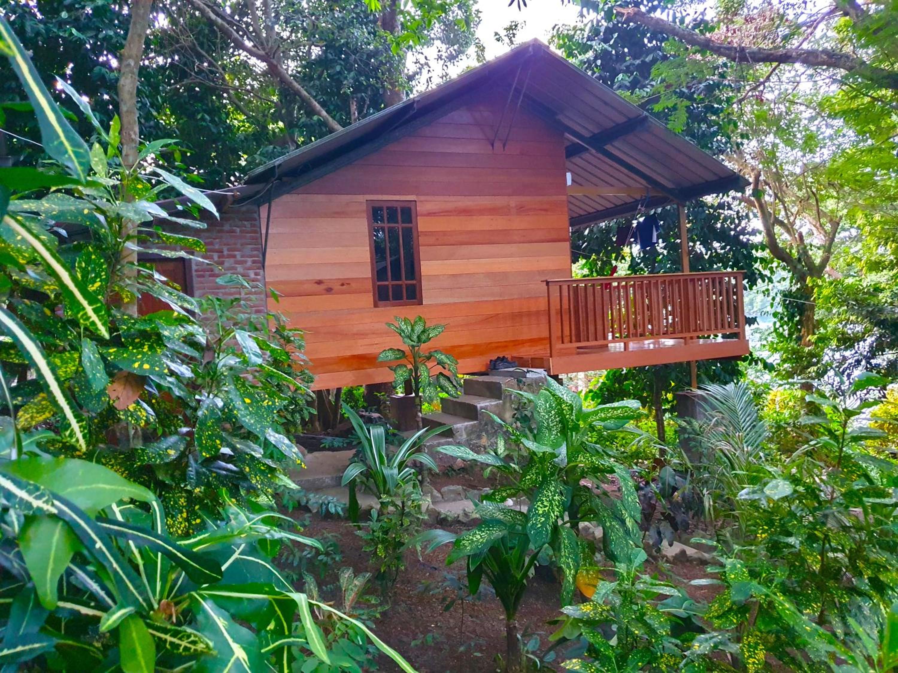 Superior Bungalow - Photo 4