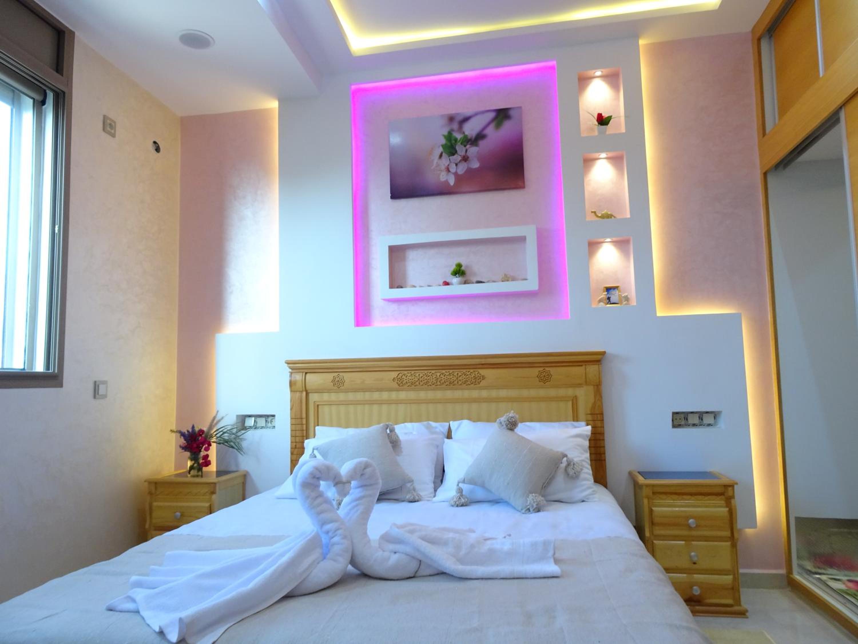 Double Room with Private Bathroom photo 2