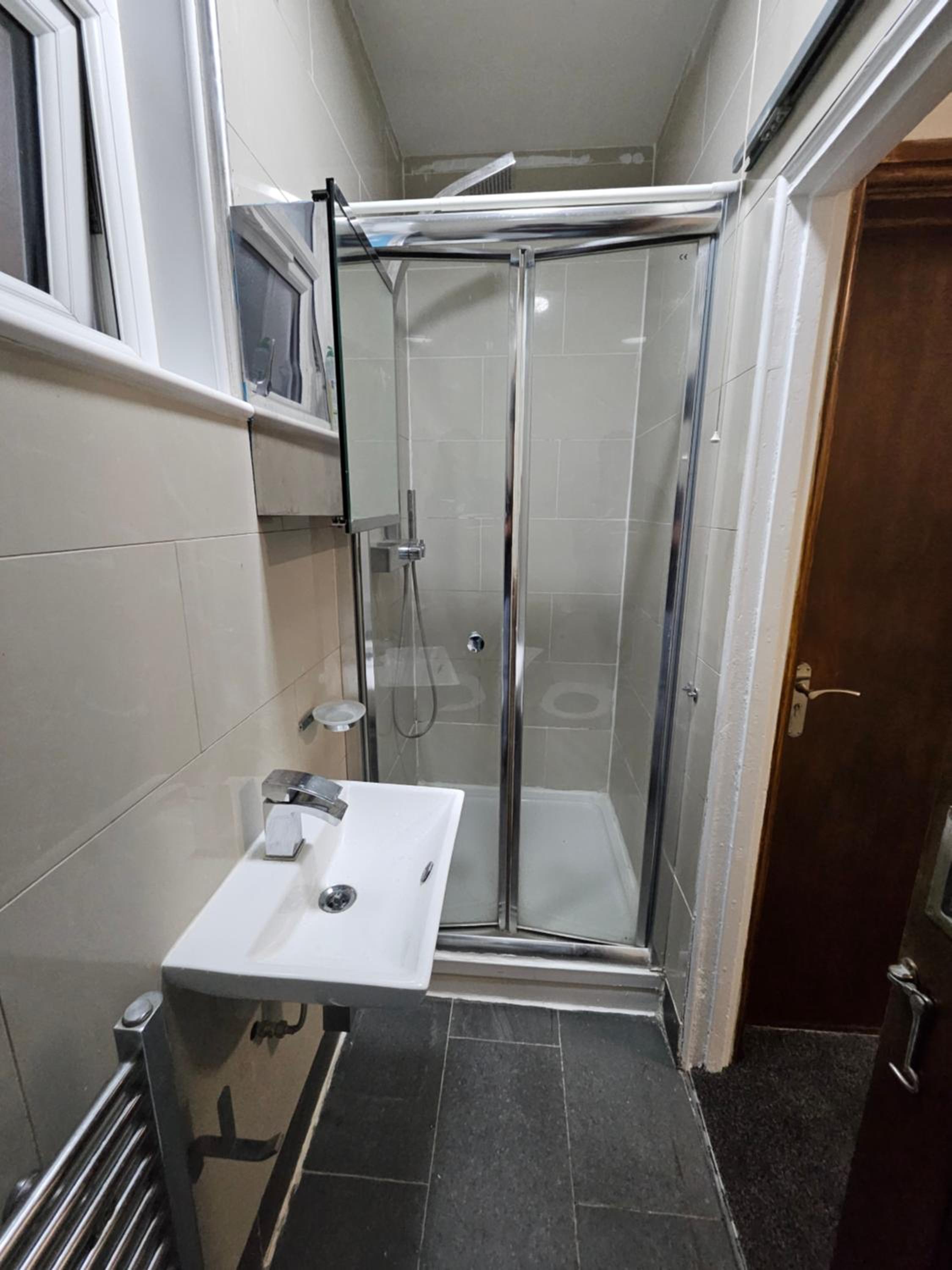 Standard Double Room with Shared Bathroom photo 1