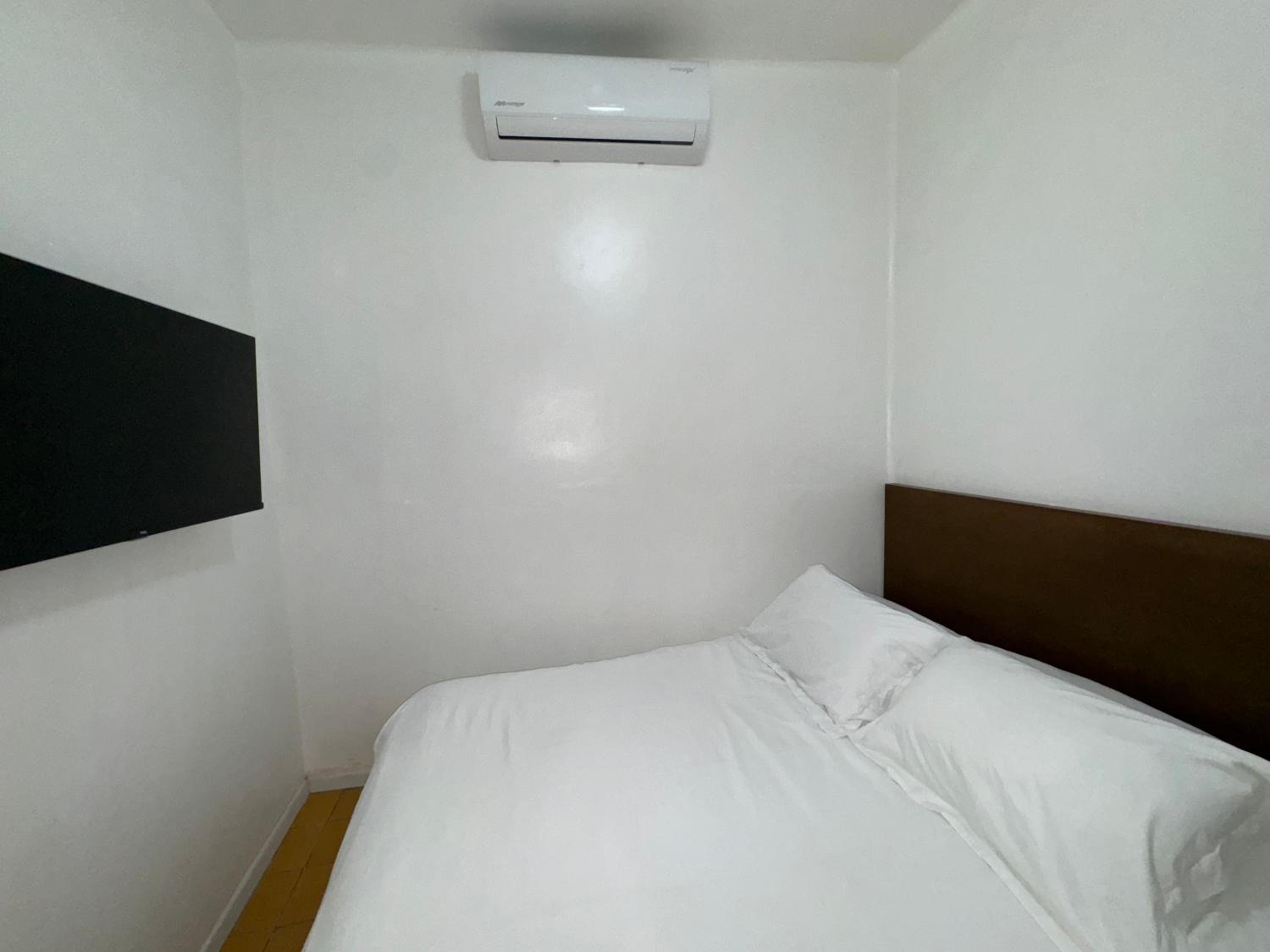 Standard Queen Room photo 1