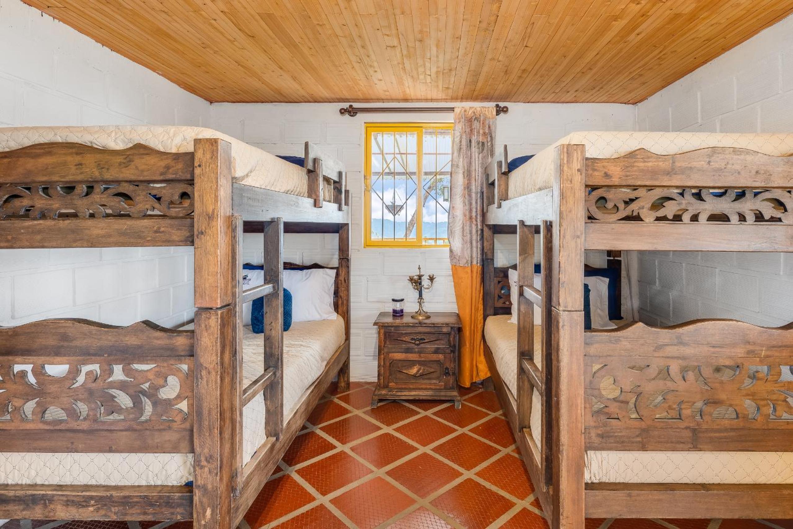Quadruple Room with Mountain View