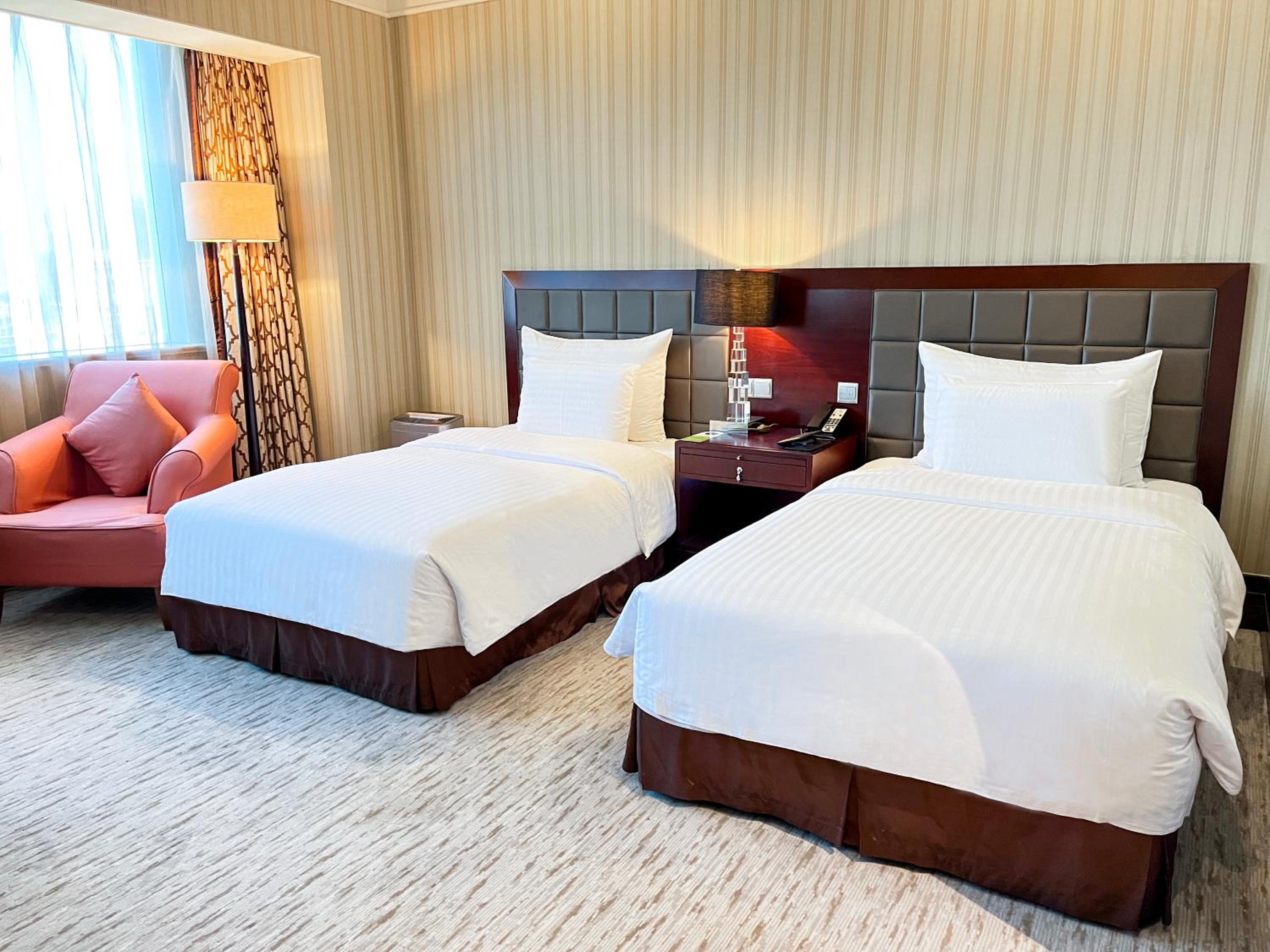 Deluxe Twin Room - Photo 5