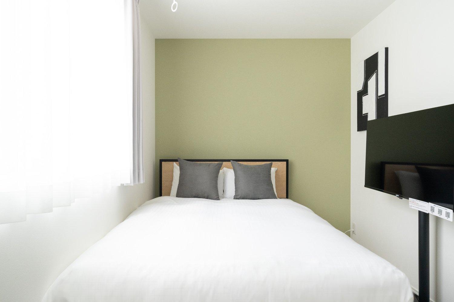 One-Bedroom Apartment photo 1