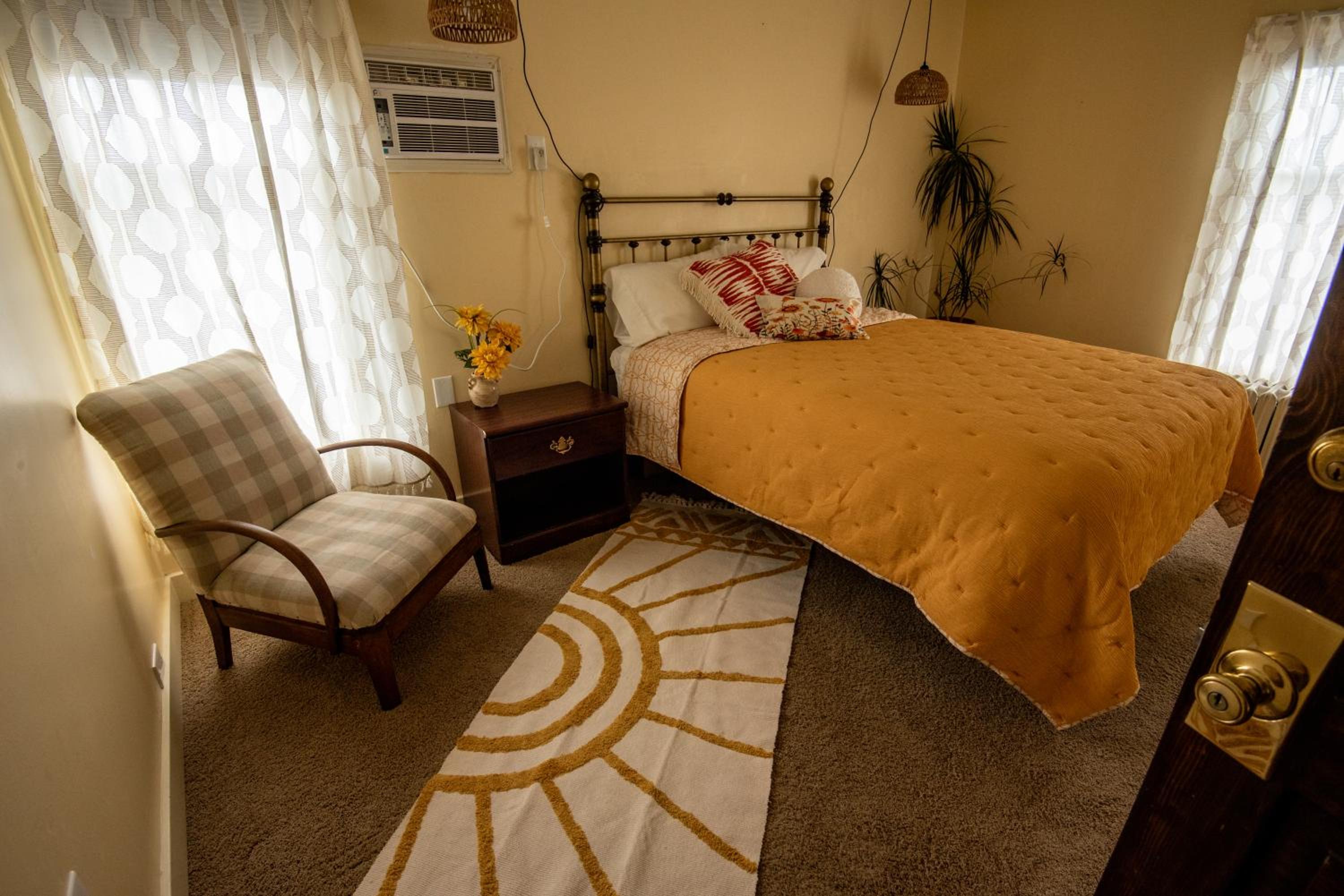 Deluxe Double Room with Bath