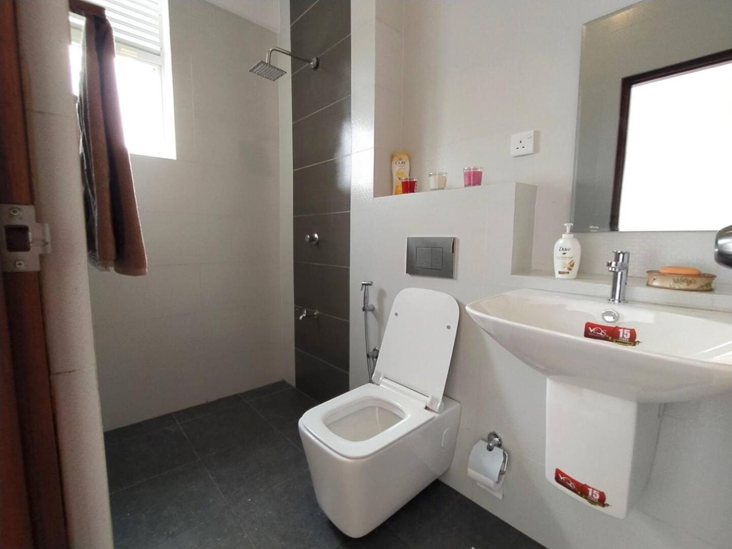 Two-Bedroom Apartment With City View photo 2