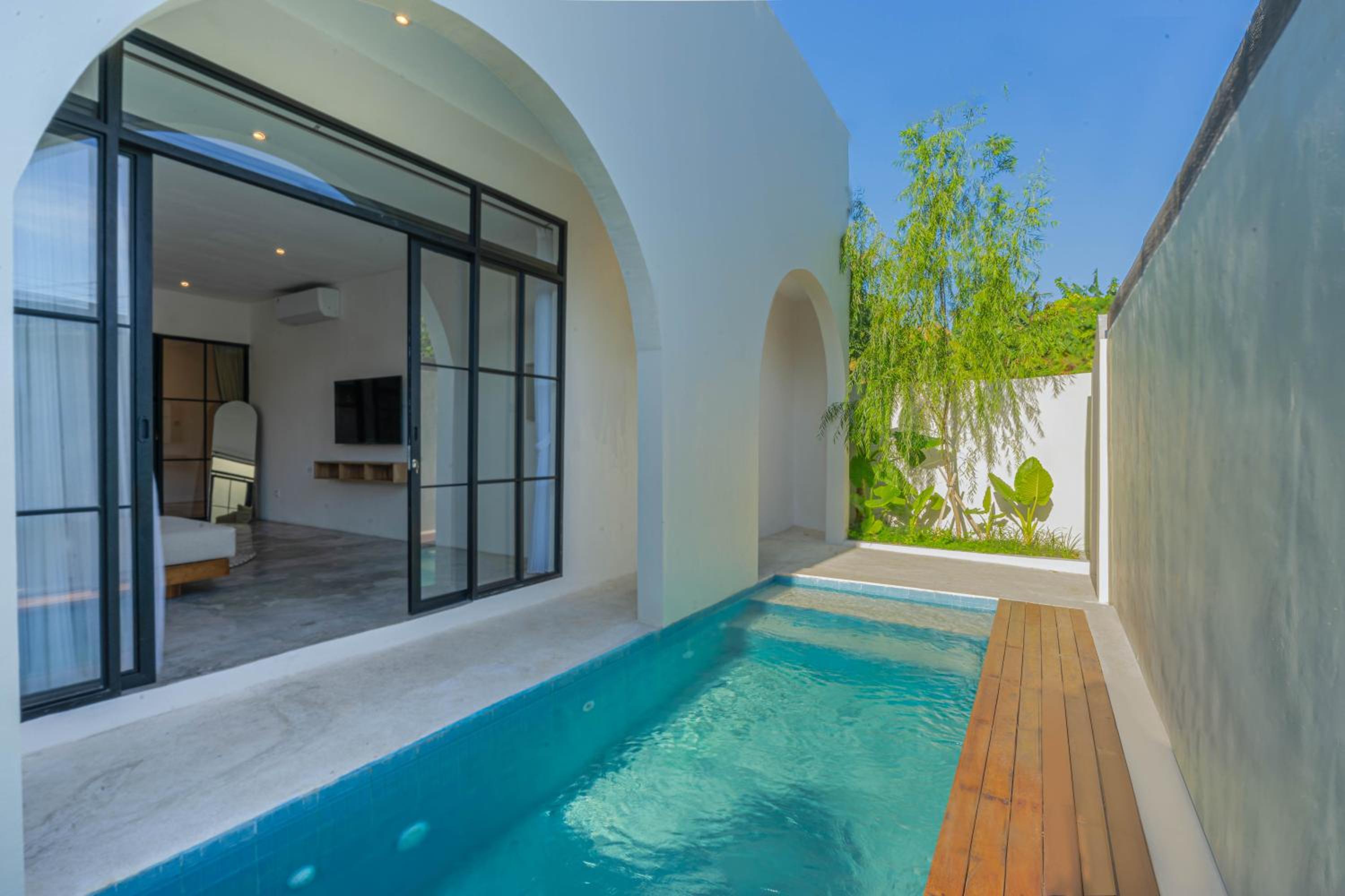Three-Bedroom Villa photo 1