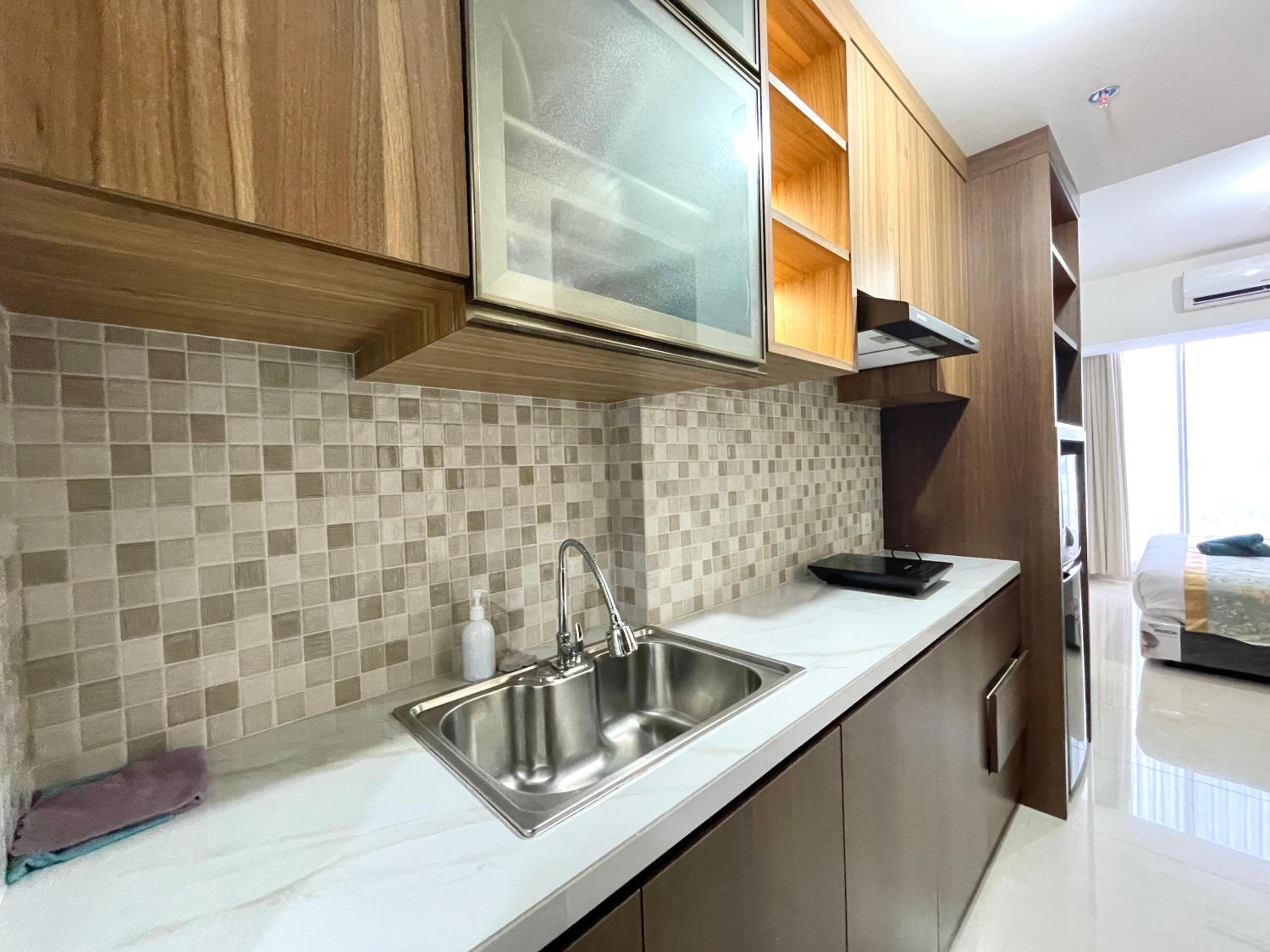 Studio Apartment with Sea View photo 2