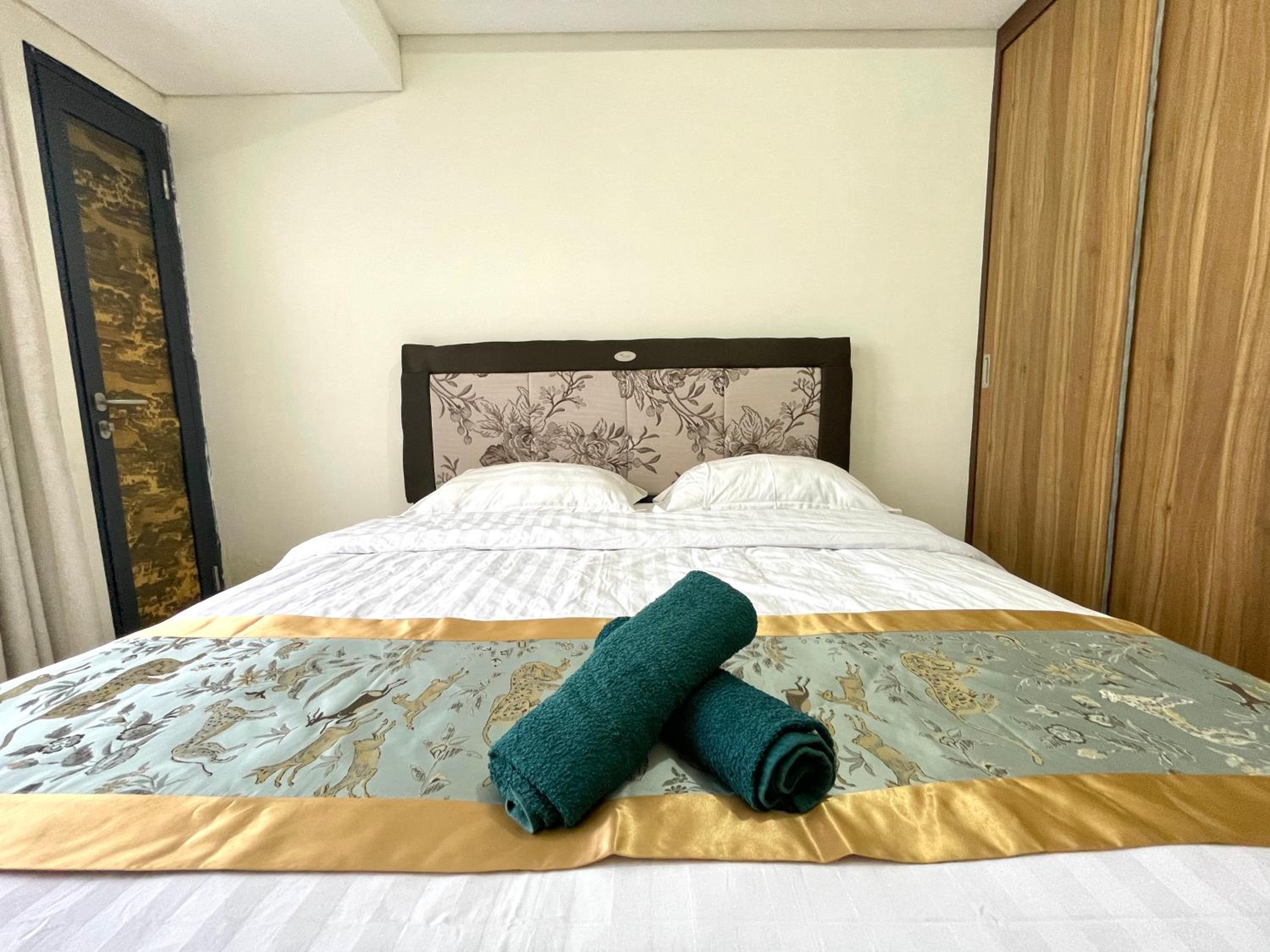 Studio Apartment with Sea View photo 1