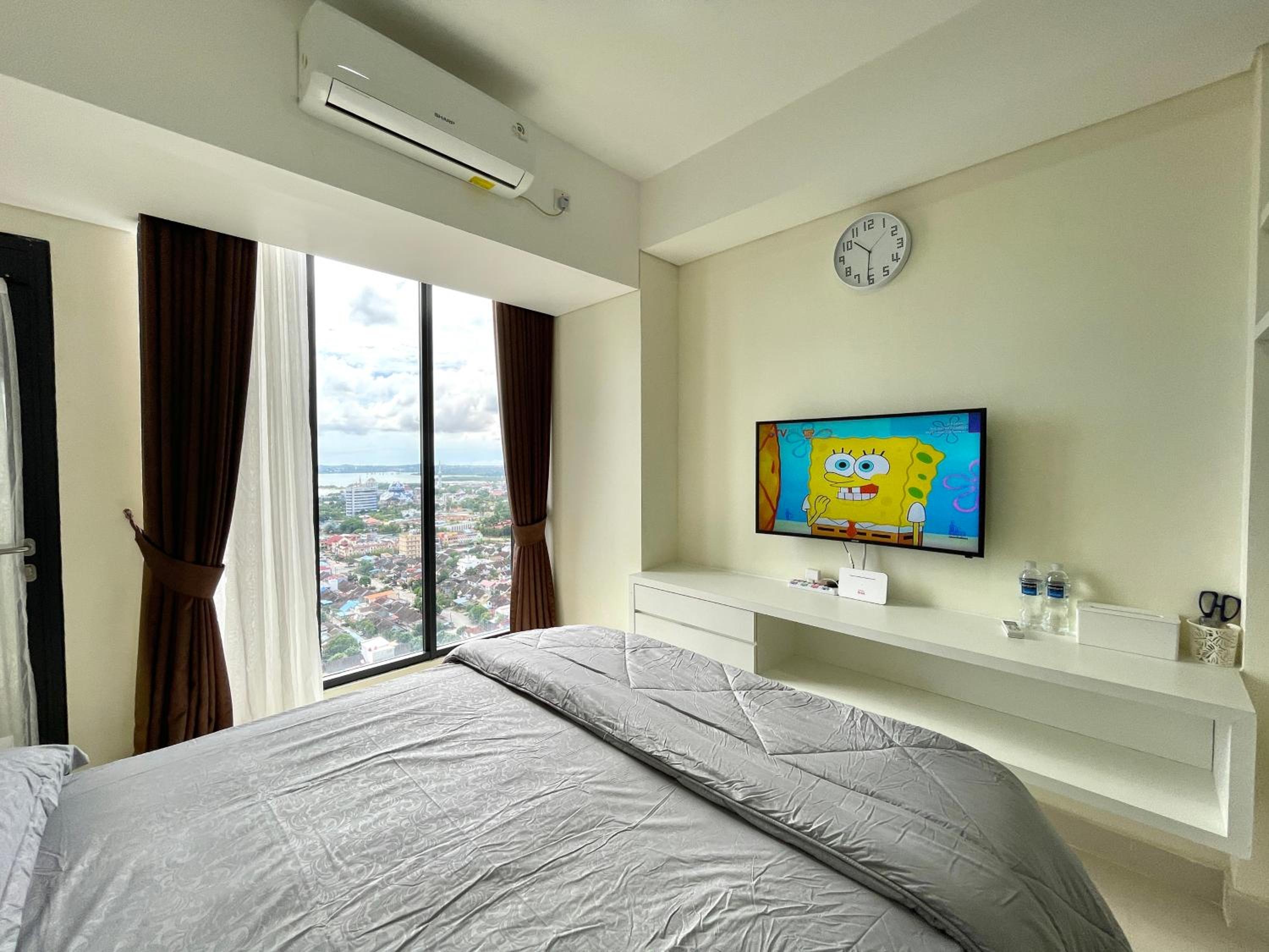 Studio Apartment with Sea View photo 1