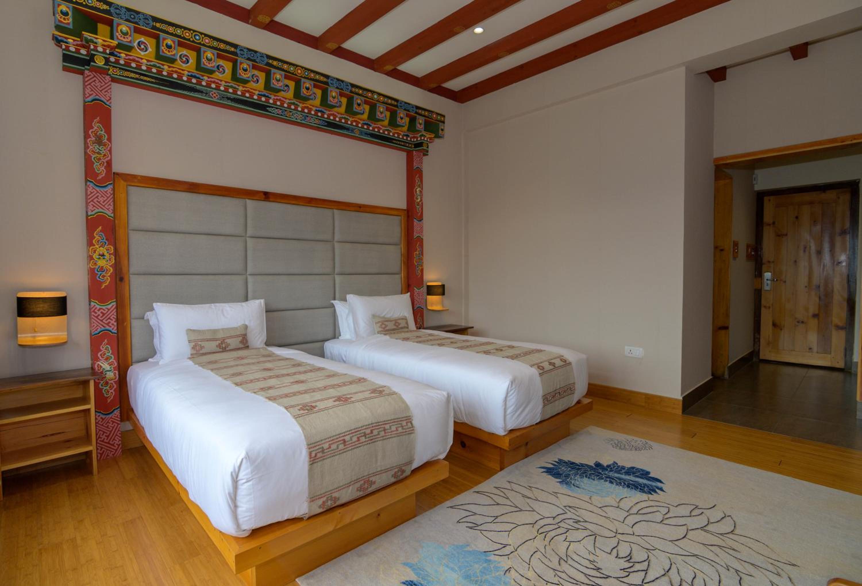 Deluxe King Suite