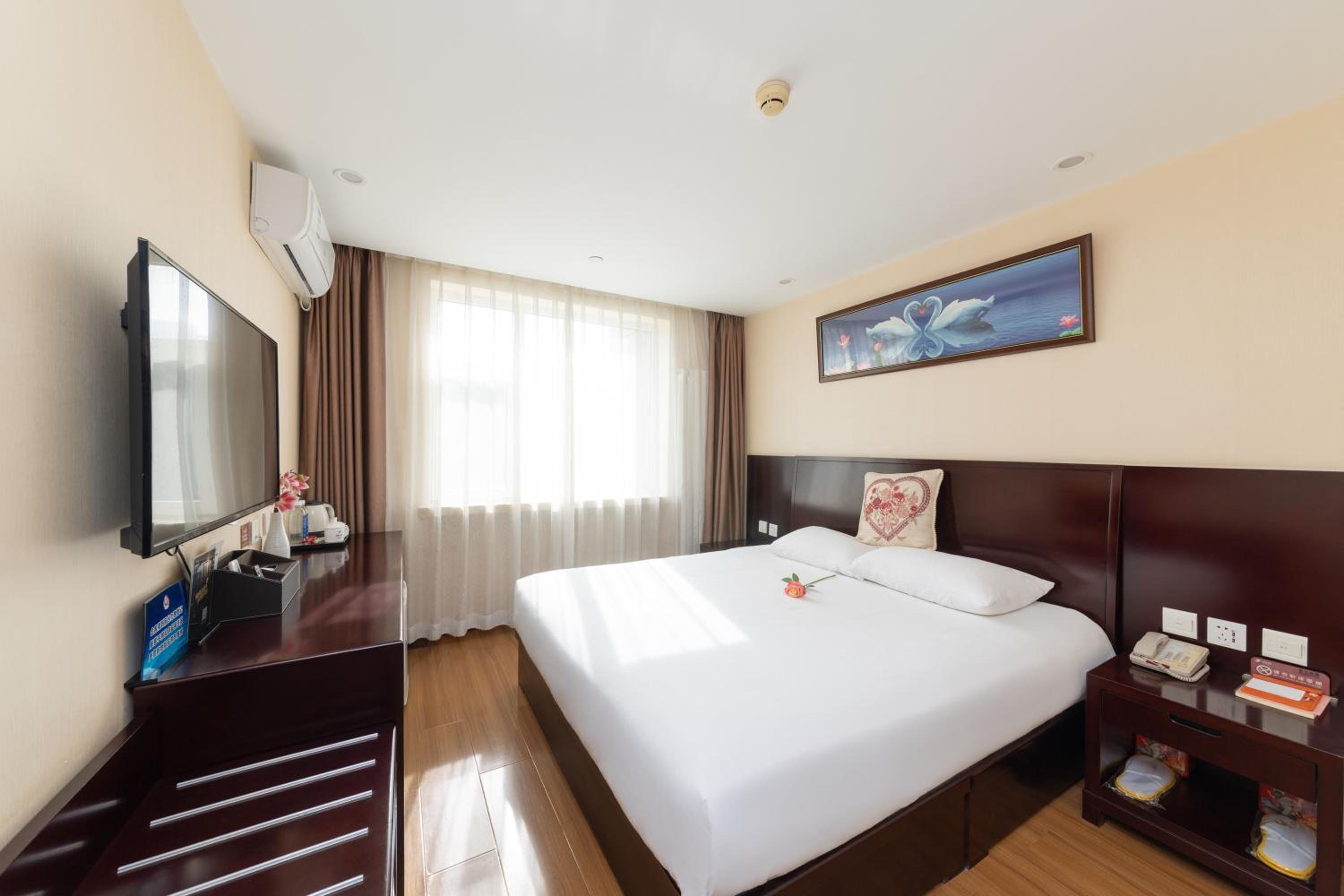 Chang’an Superior Queen Room