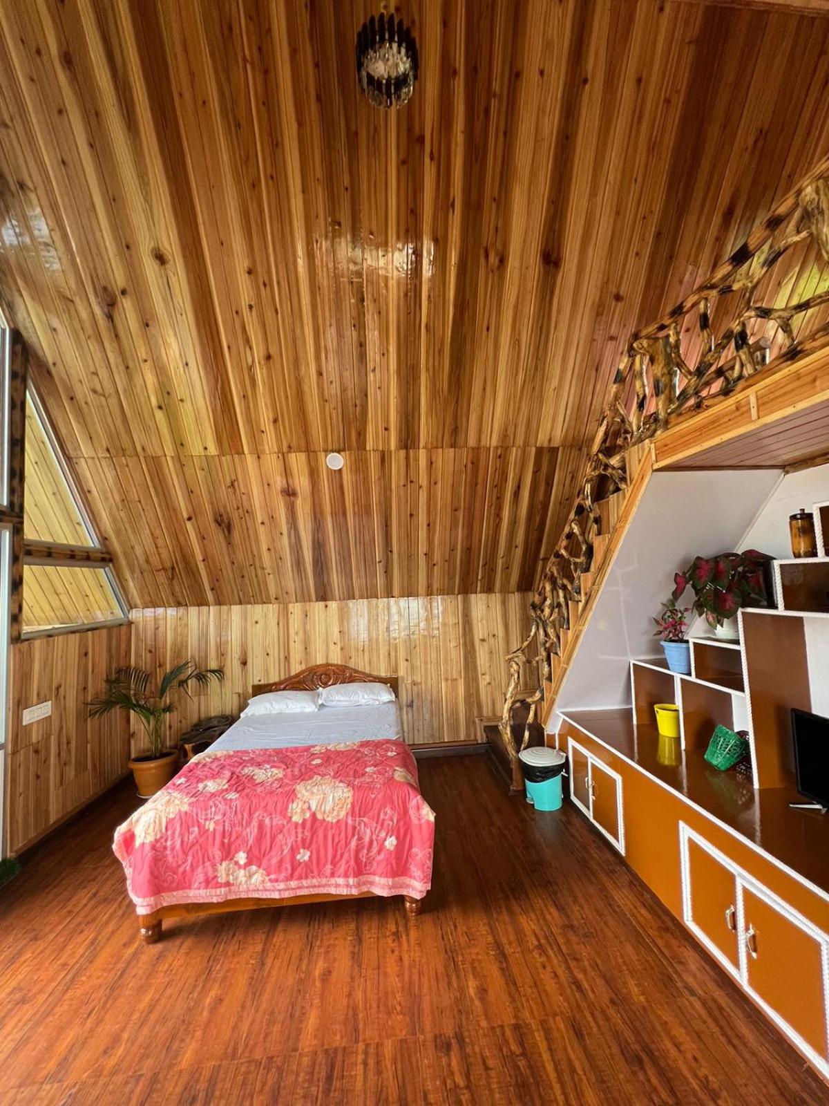 Family Room With Mountain View