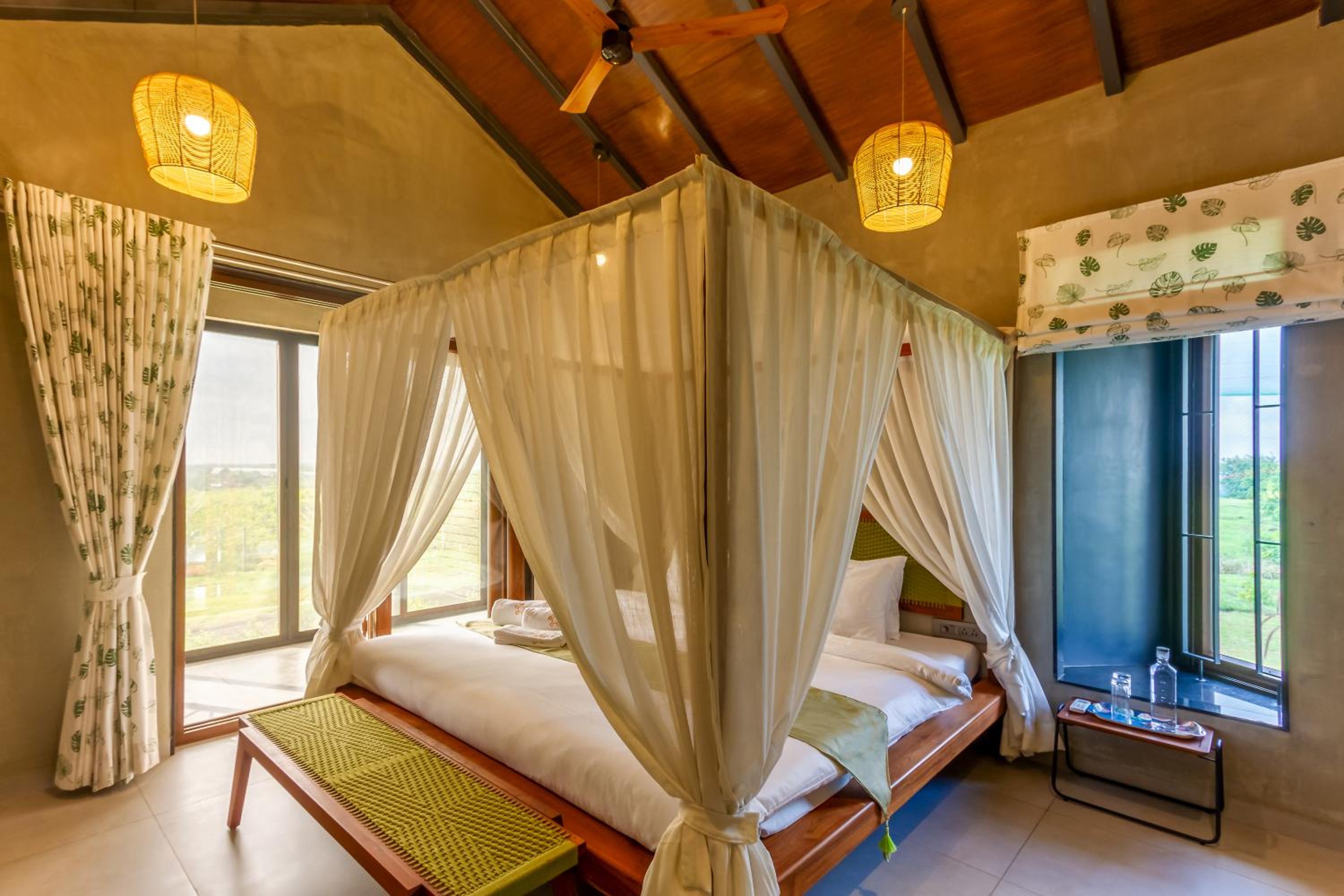 Villa photo 1