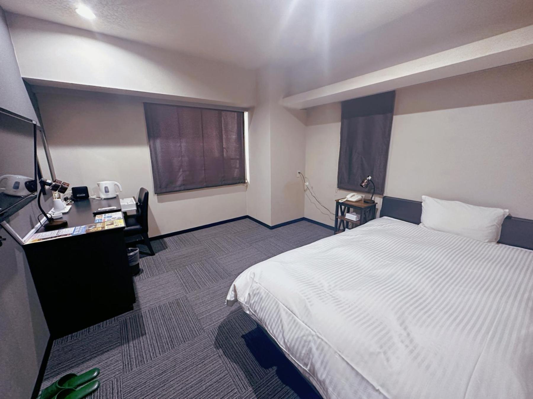 Single Room - Smoking - Photo 4
