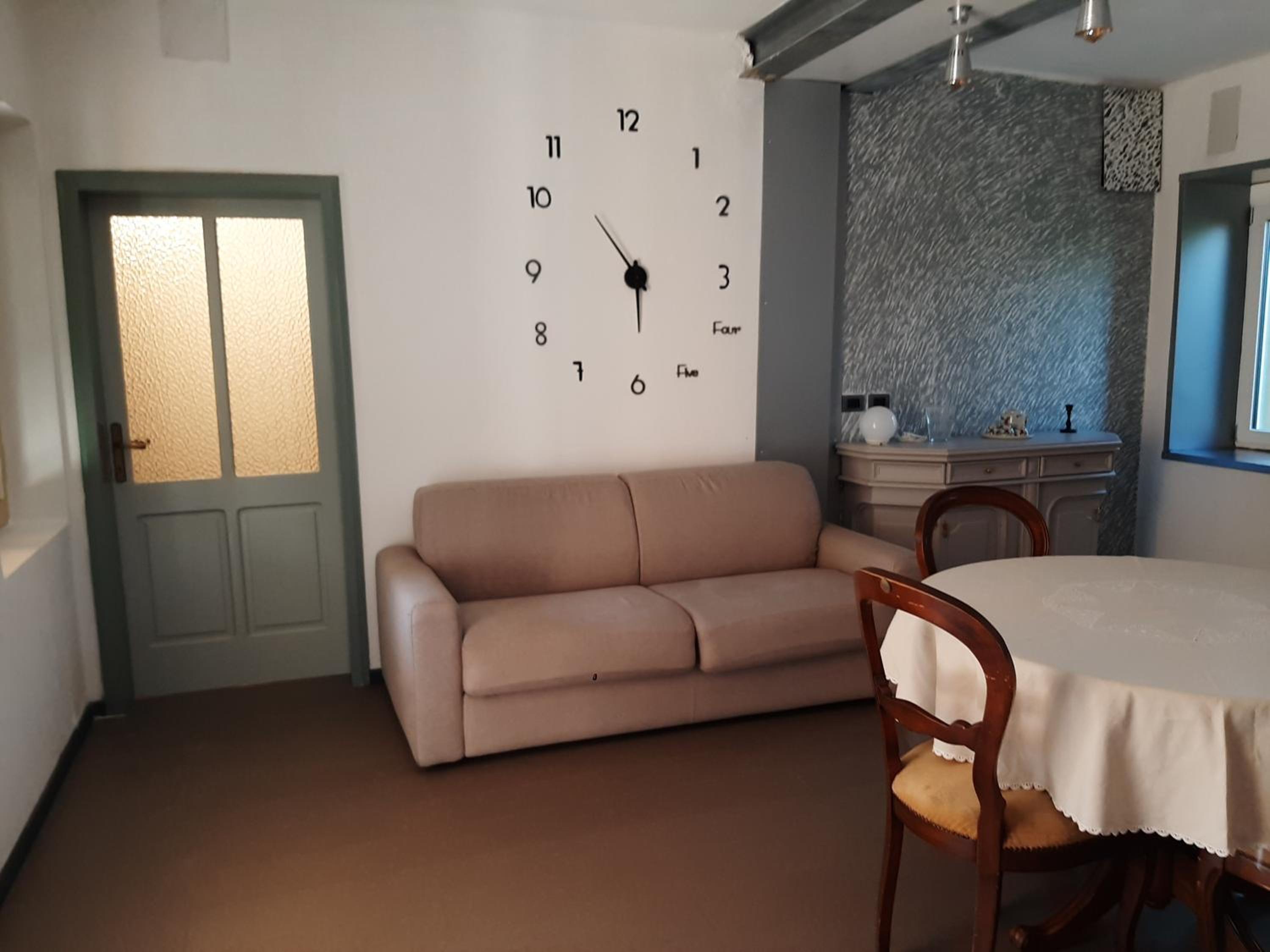 Three-Bedroom Holiday Home  photo 1