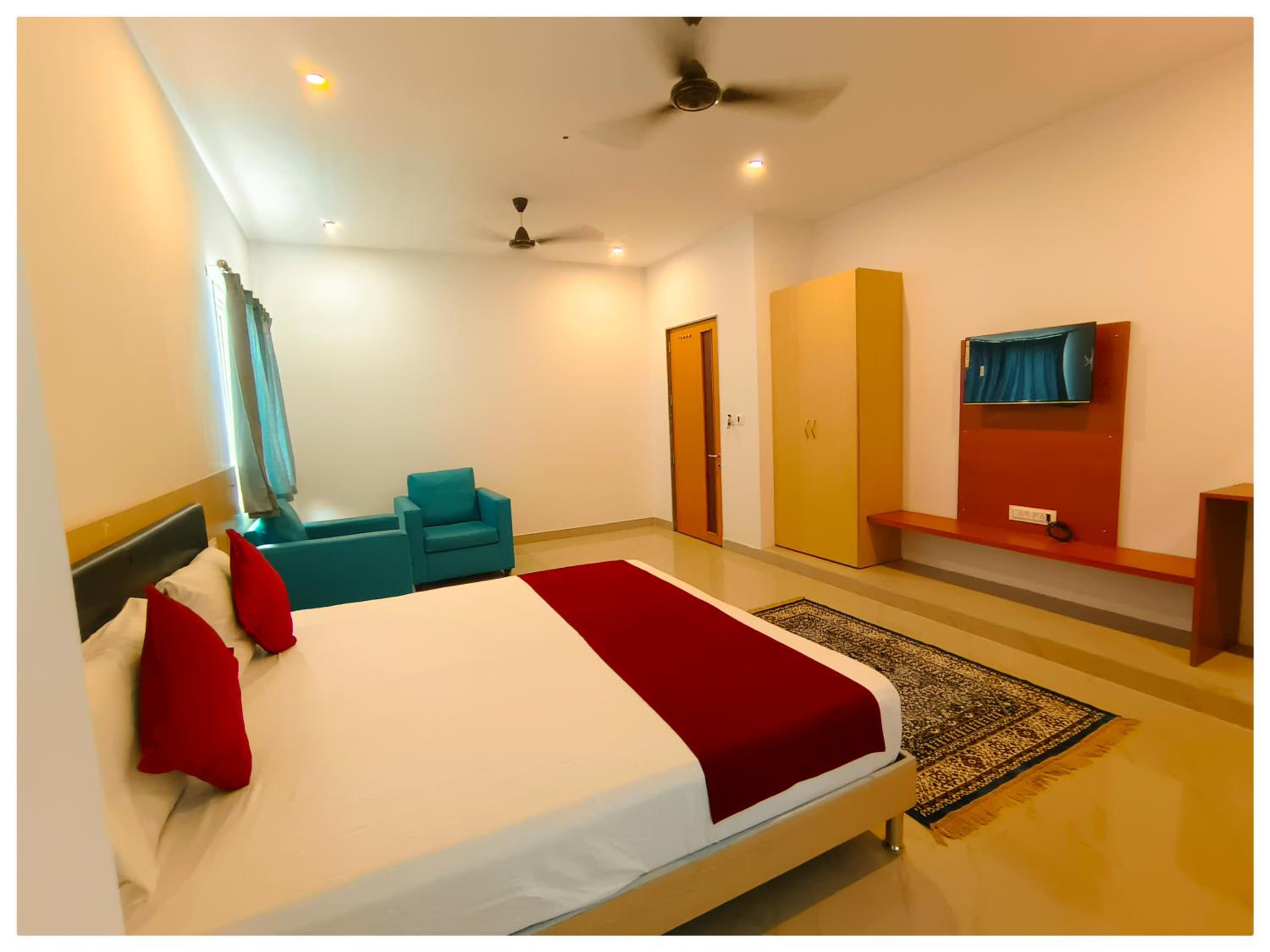 Superior King Room