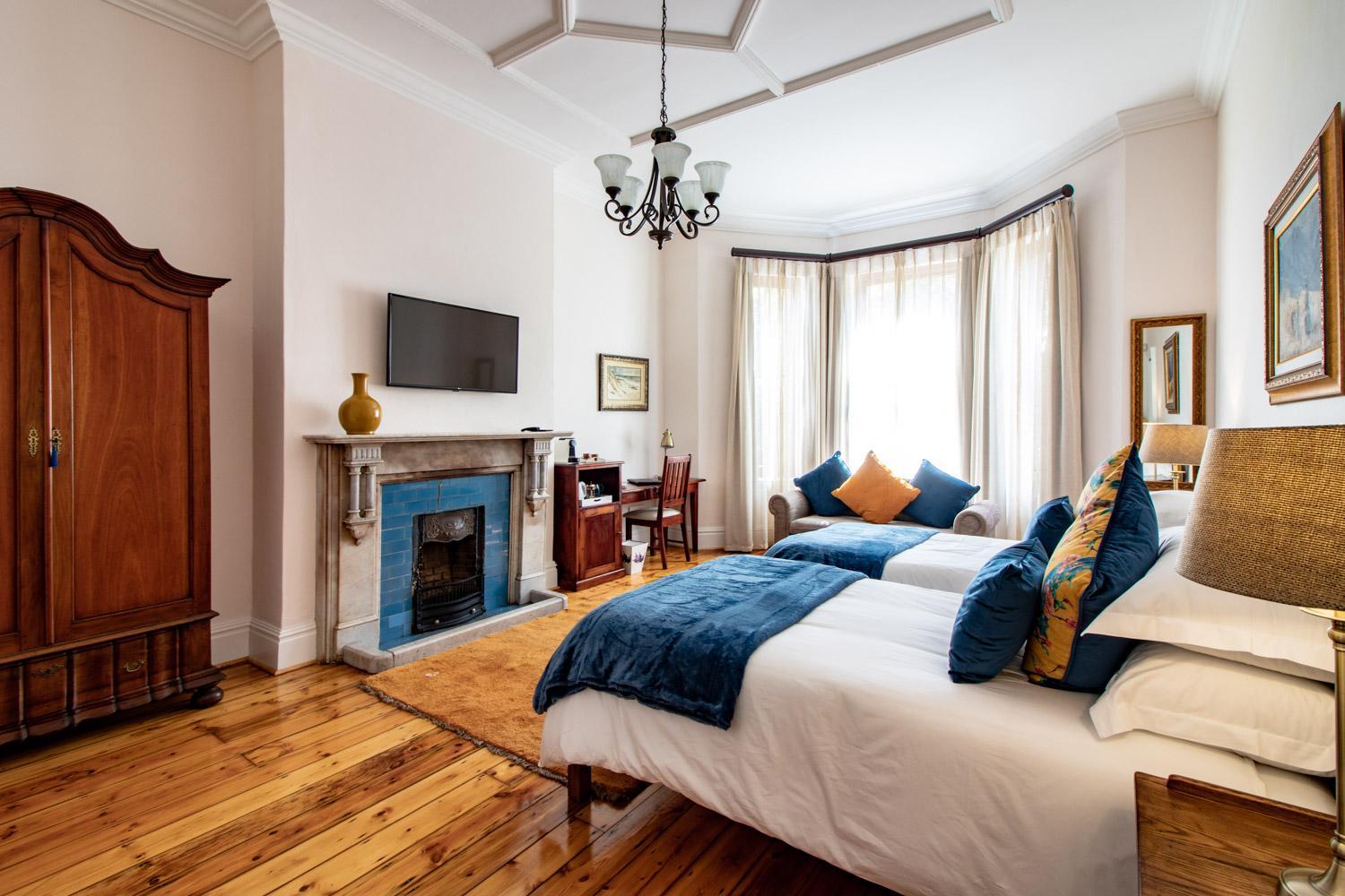 Superior Family Room