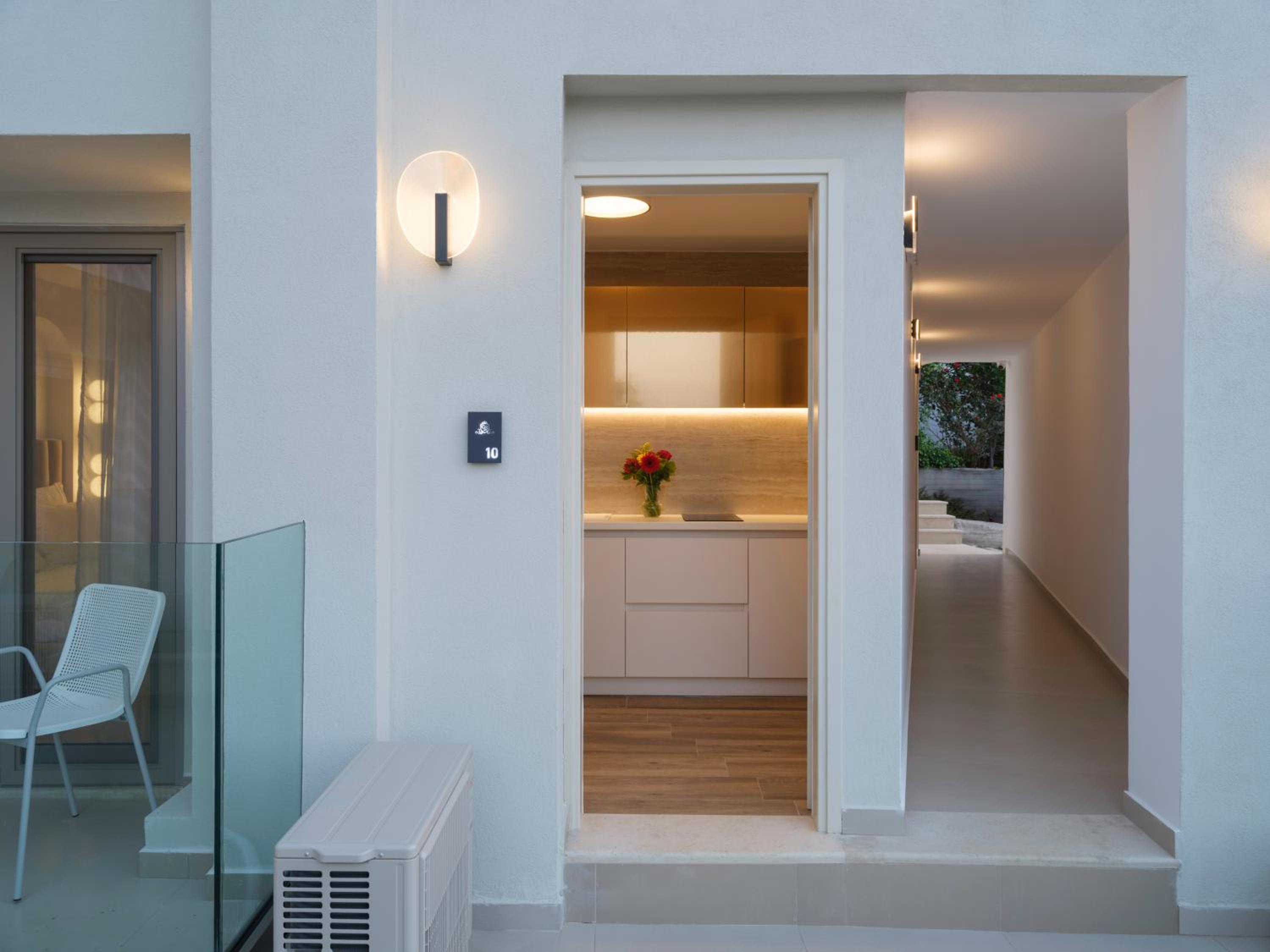 Junior Suite with Sea View photo 3